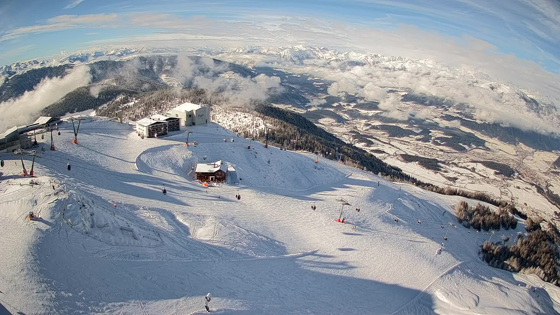 Stazione sciistica di Plan de Corones | vista su Brunico