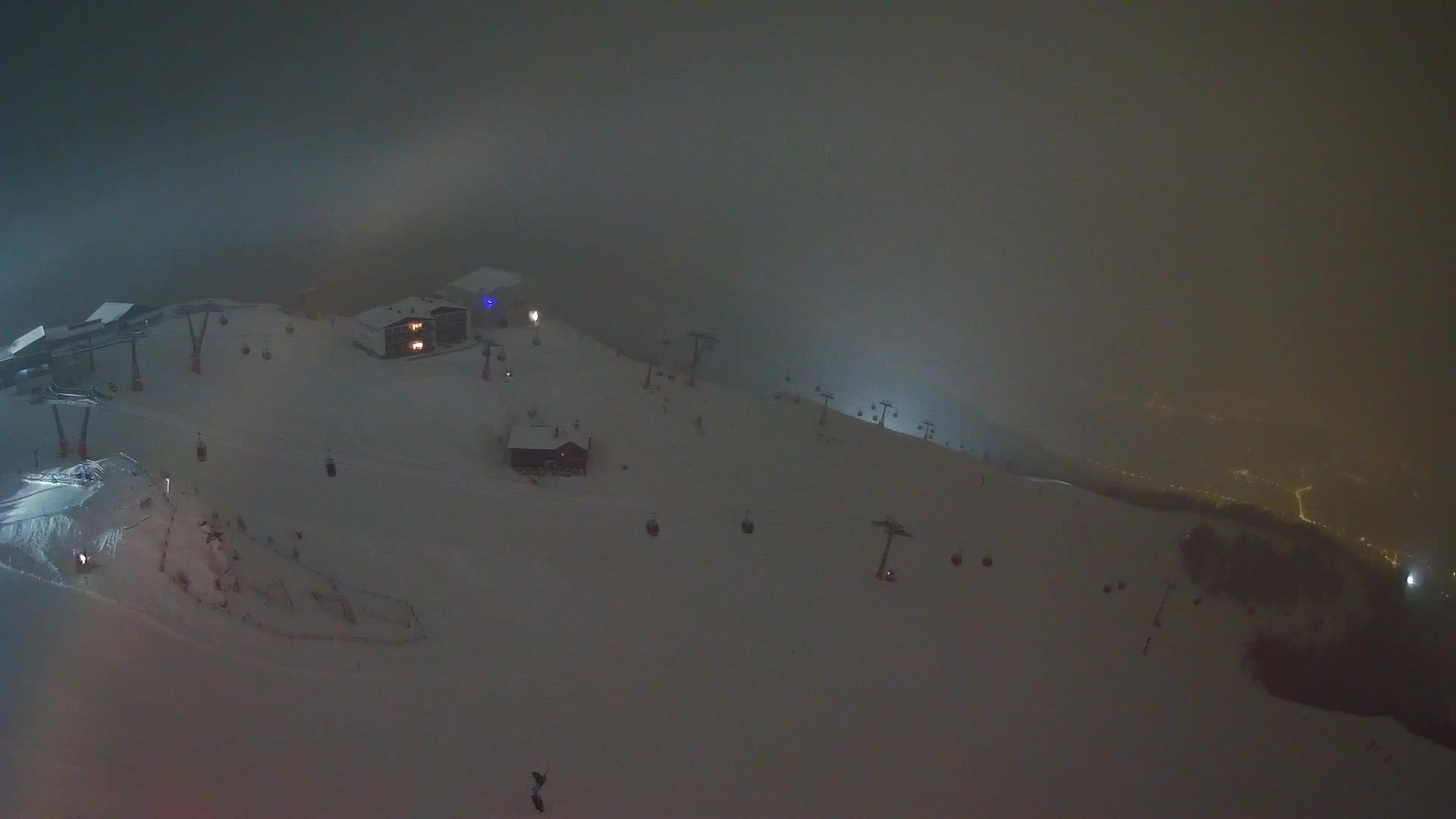 Kronplatz peak Ski resort | view to Bruneck