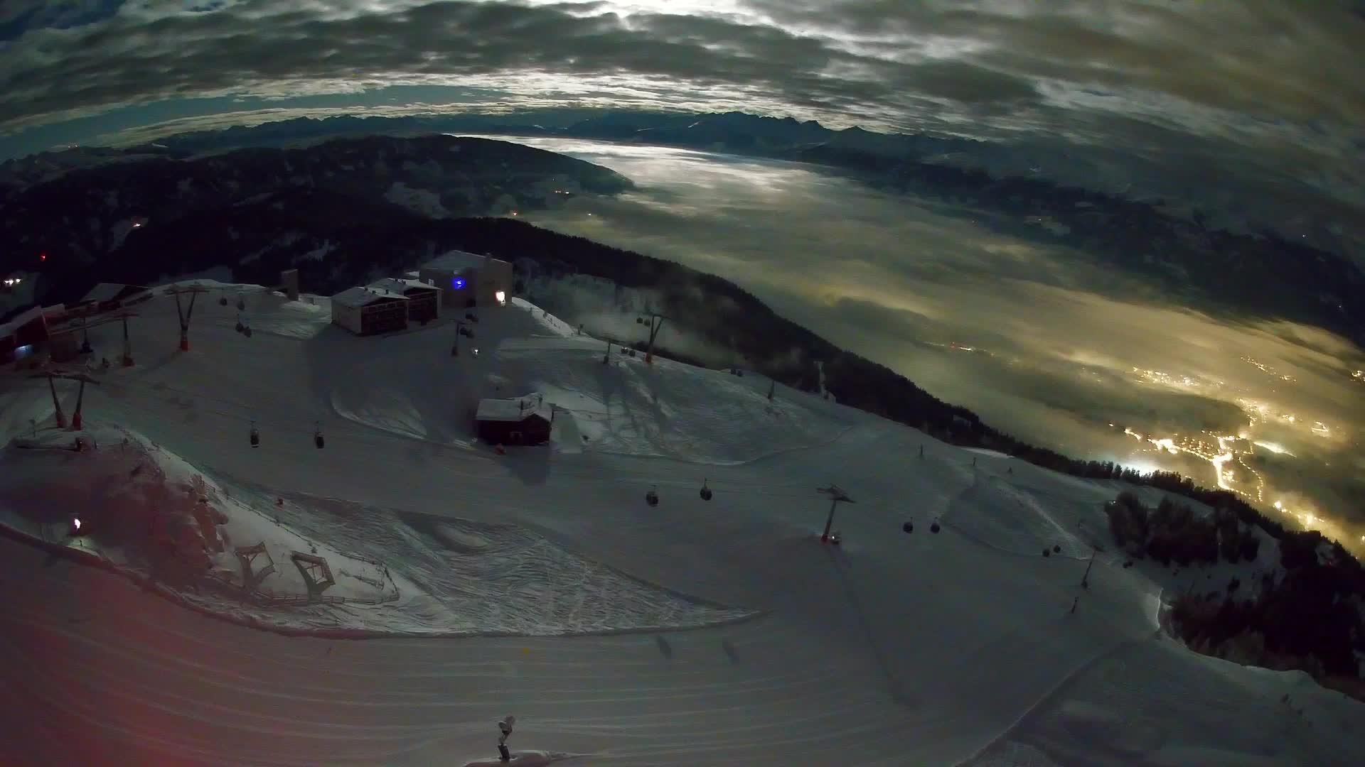 Kronplatz peak Ski resort | view to Bruneck