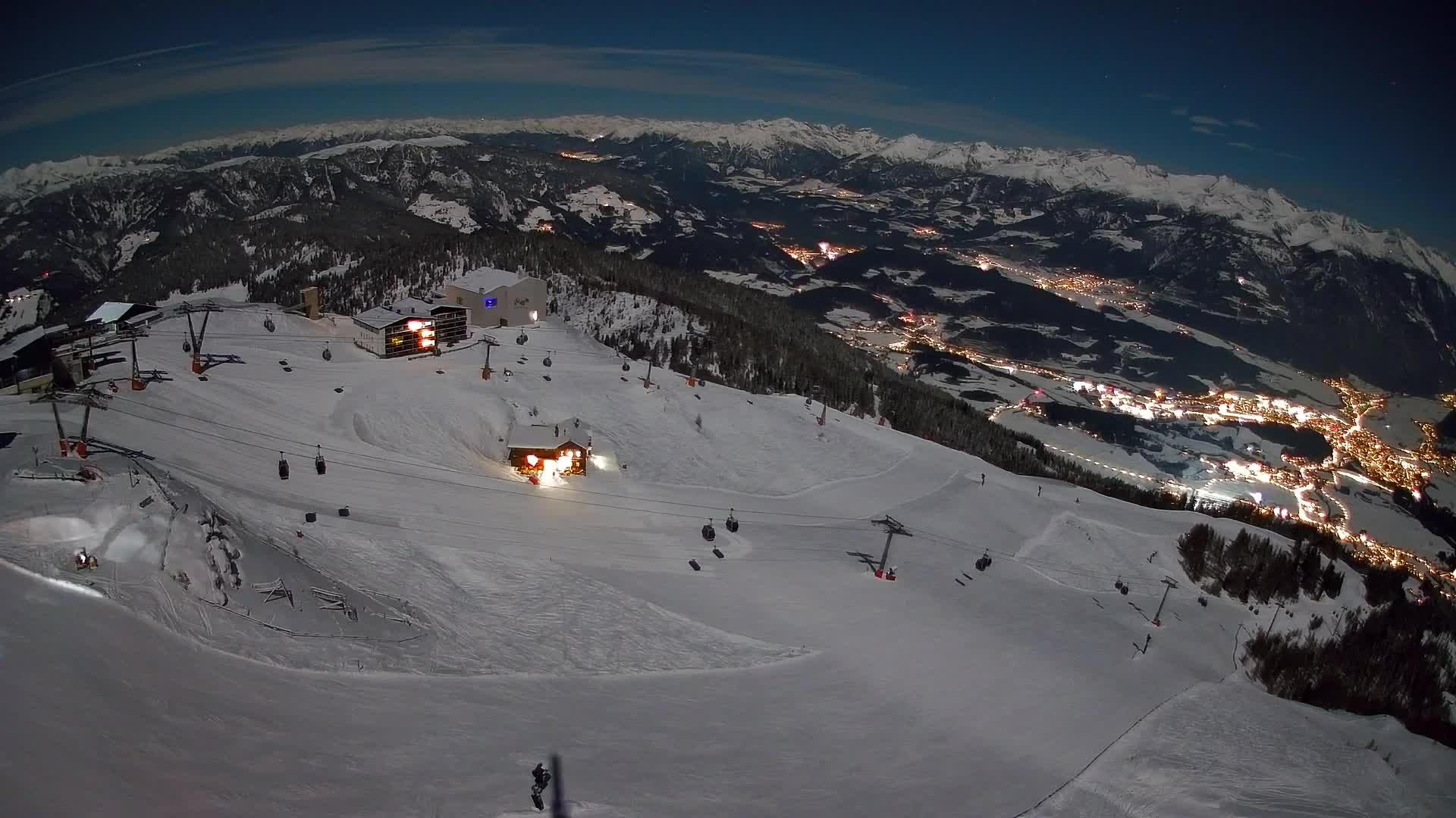 Kronplatz peak Ski resort | view to Bruneck