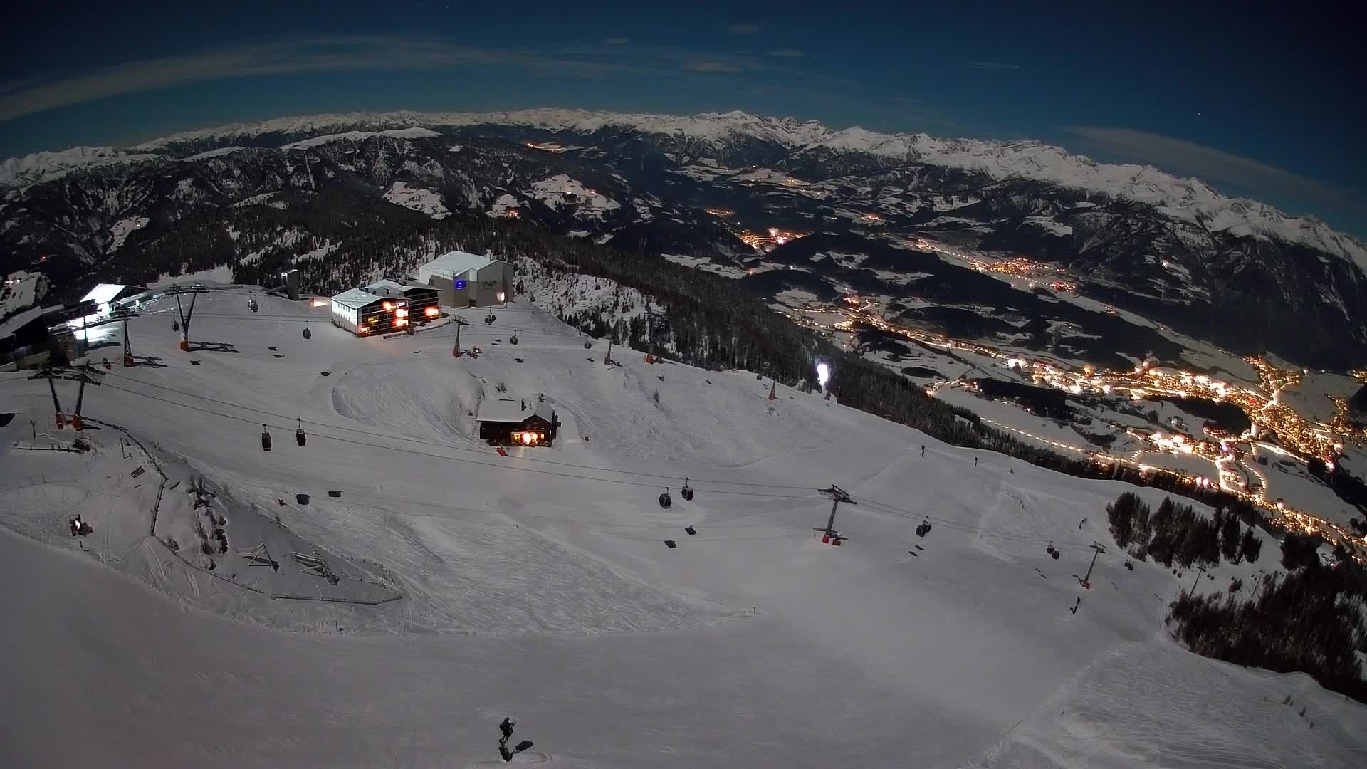 Skigebiet Kronplatz Gipfel | Blick auf Bruneck