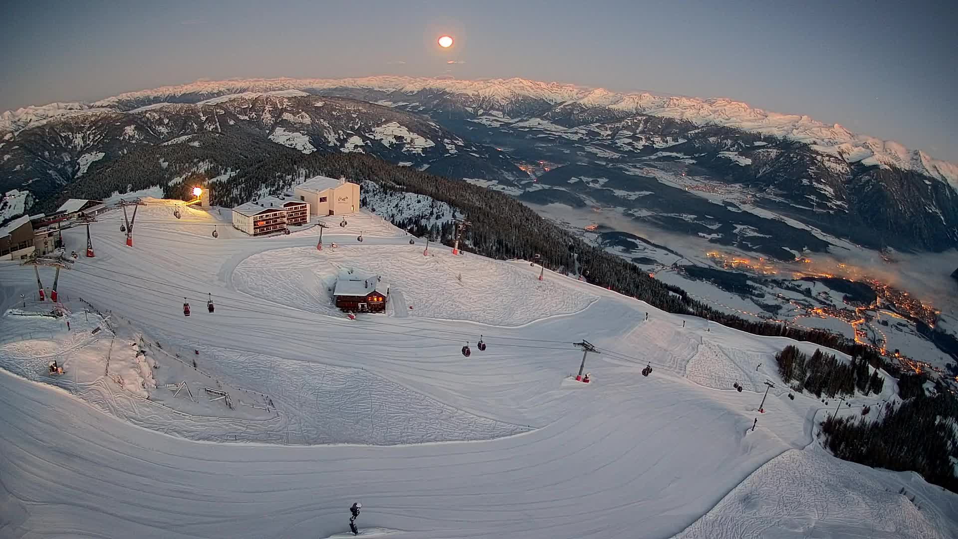Smučišče Kronplatz – vrh | pogled na Bruneck