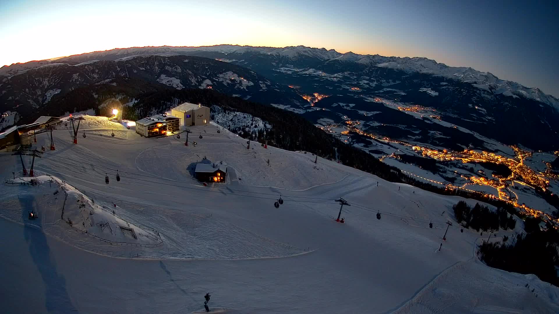 Smučišče Kronplatz – vrh | pogled na Bruneck