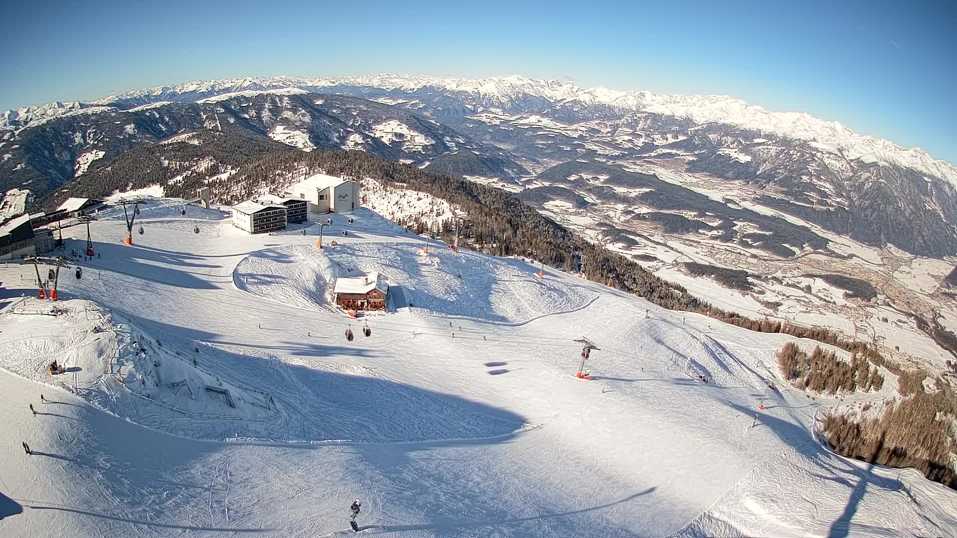 Station de ski Kronplatz sommet | vue sur Brunico