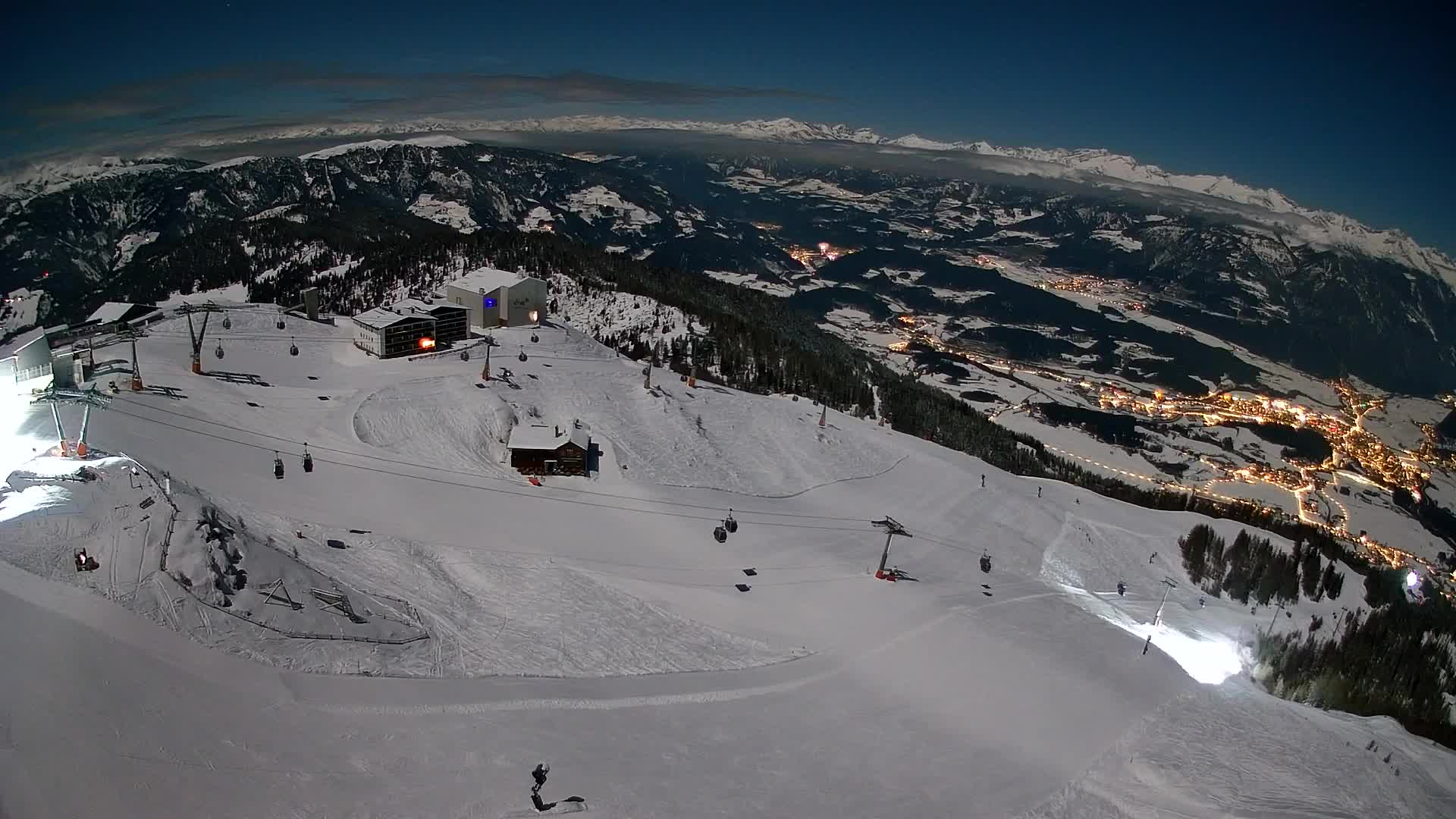 Skigebiet Kronplatz Gipfel | Blick auf Bruneck