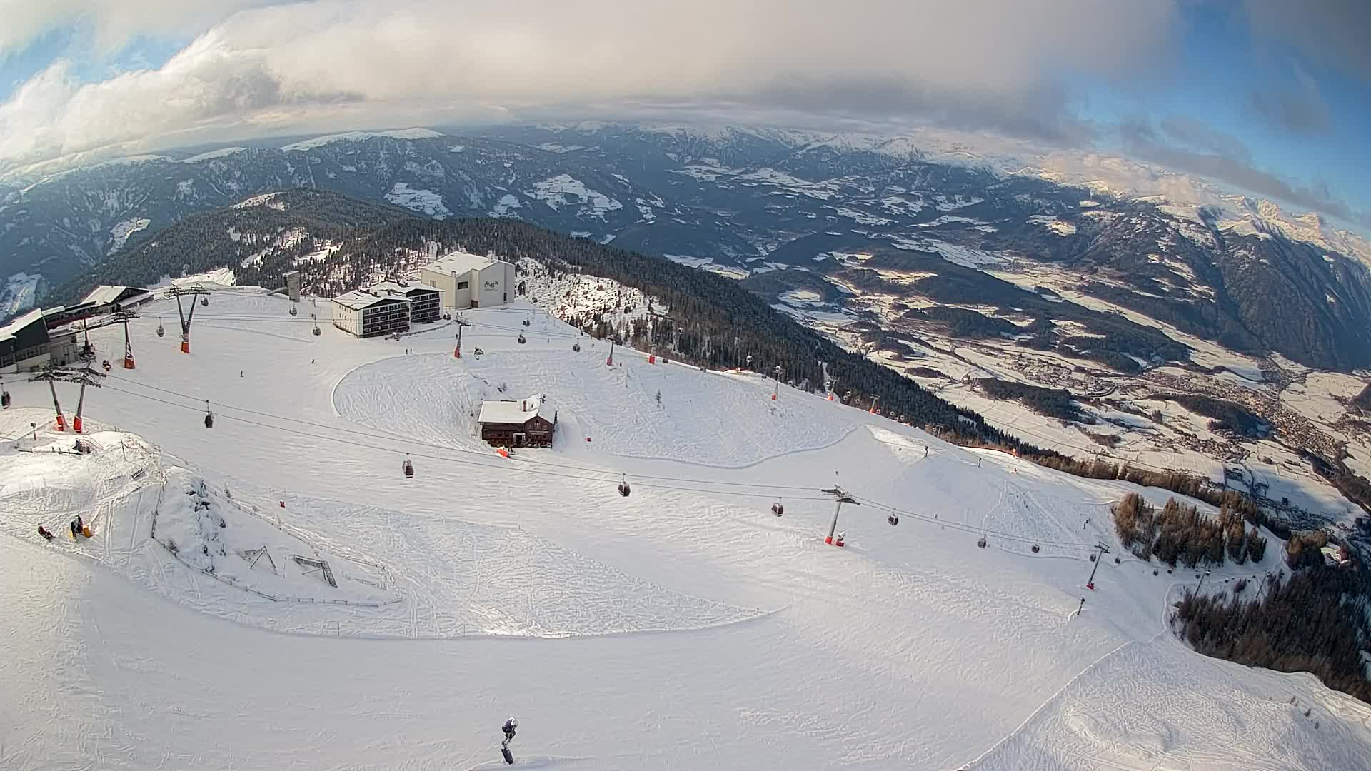 Smučišče Kronplatz – vrh | pogled na Bruneck