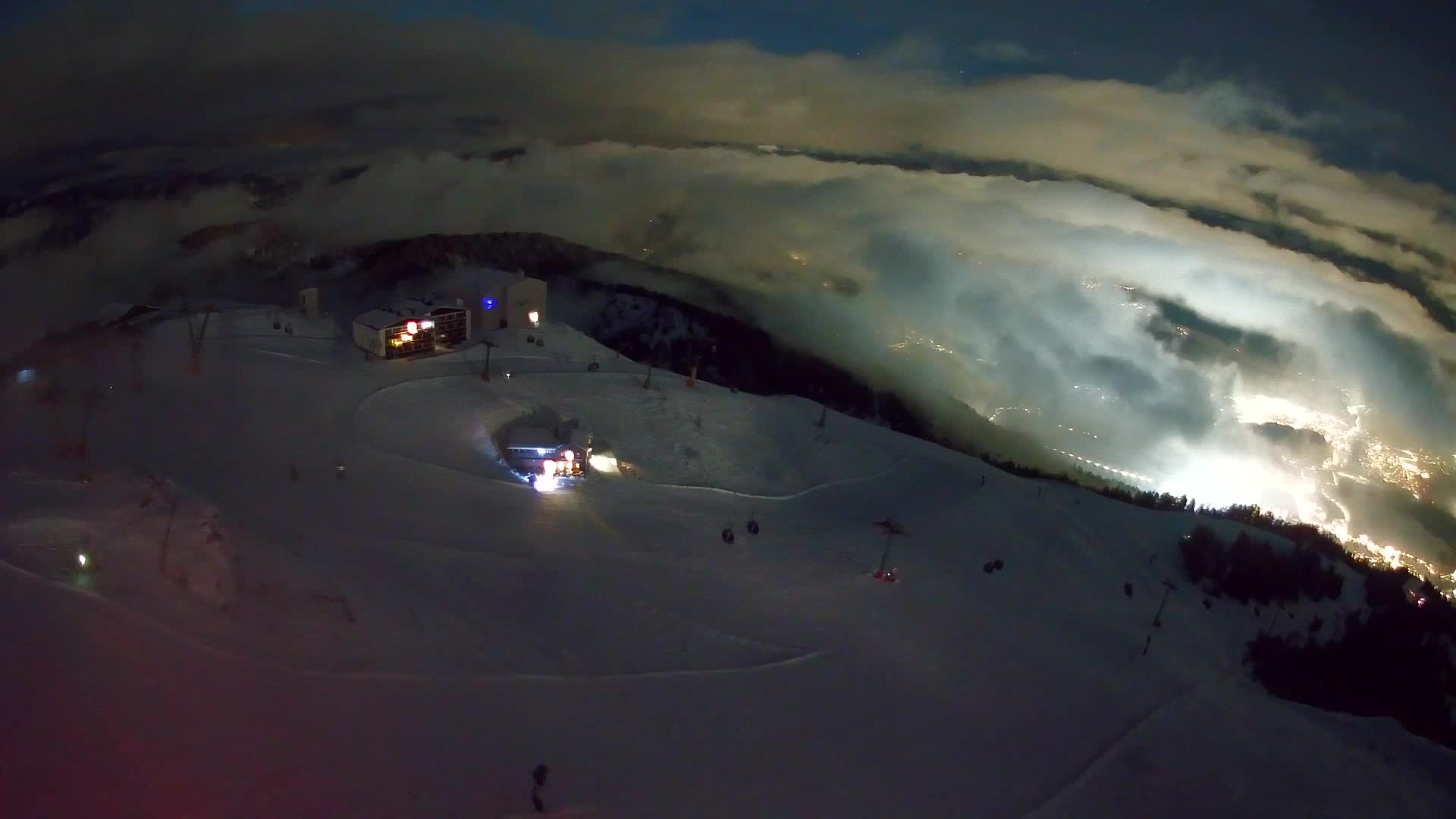 Stazione sciistica di Plan de Corones | vista su Brunico