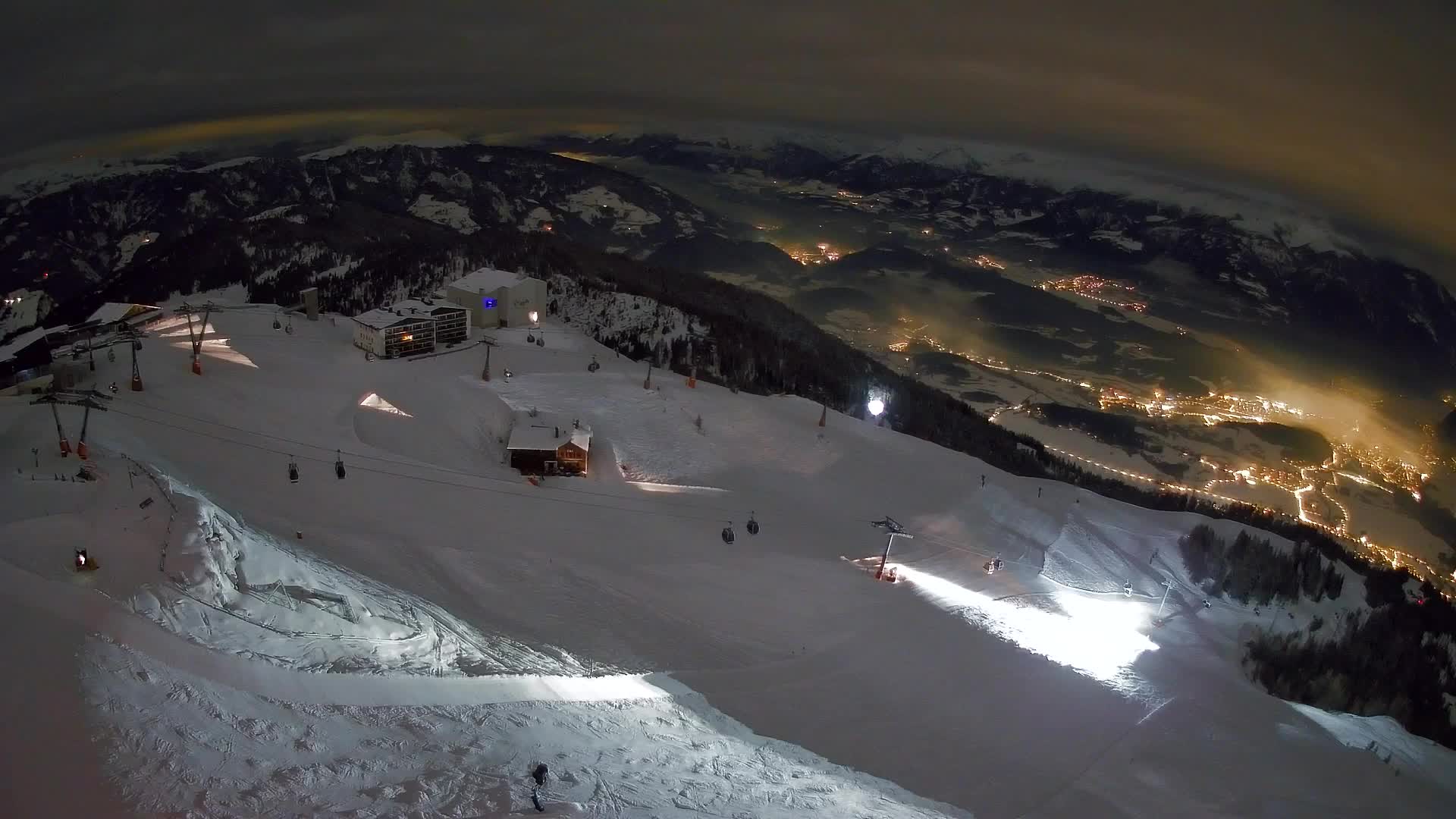 Skigebiet Kronplatz Gipfel | Blick auf Bruneck
