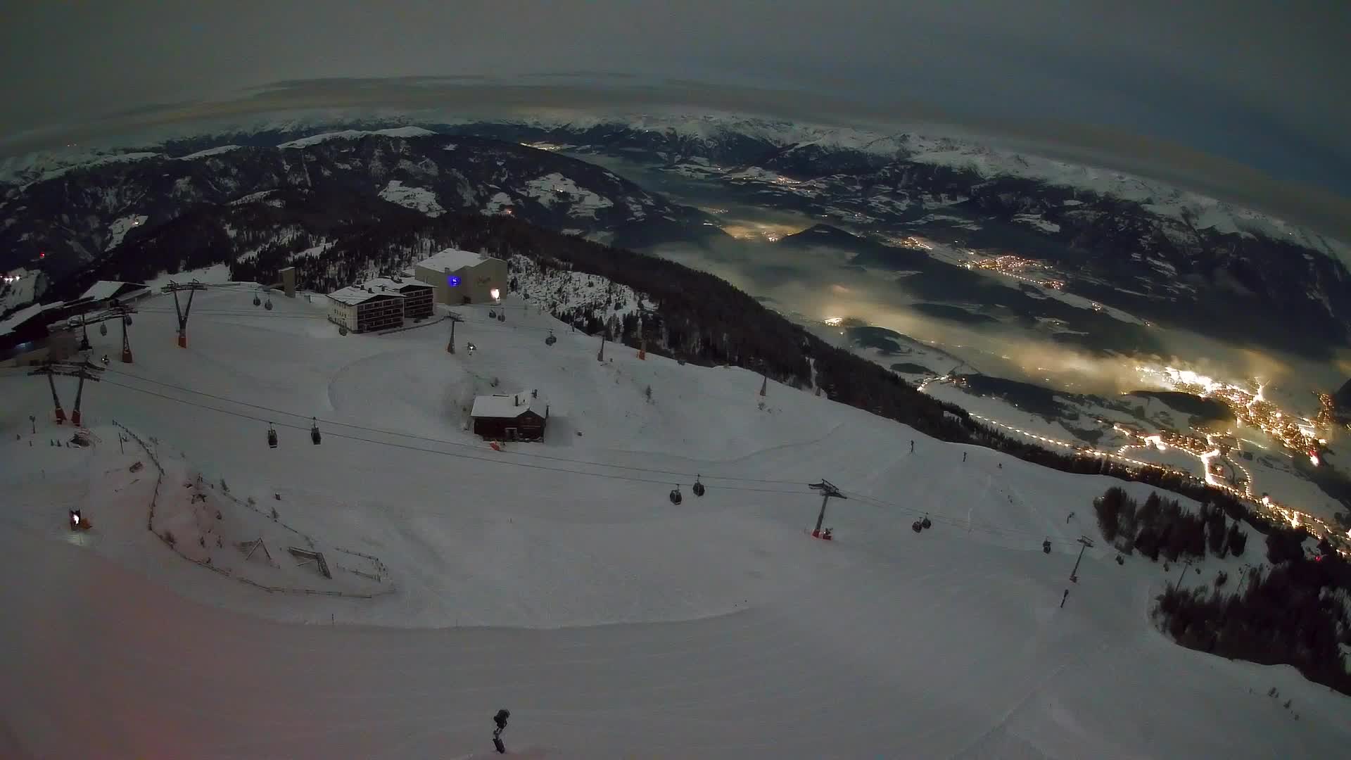 Kronplatz peak Ski resort | view to Bruneck