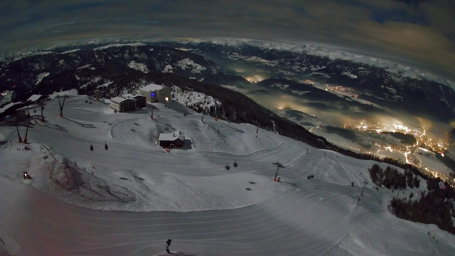 Smučišče Kronplatz – vrh | pogled na Bruneck