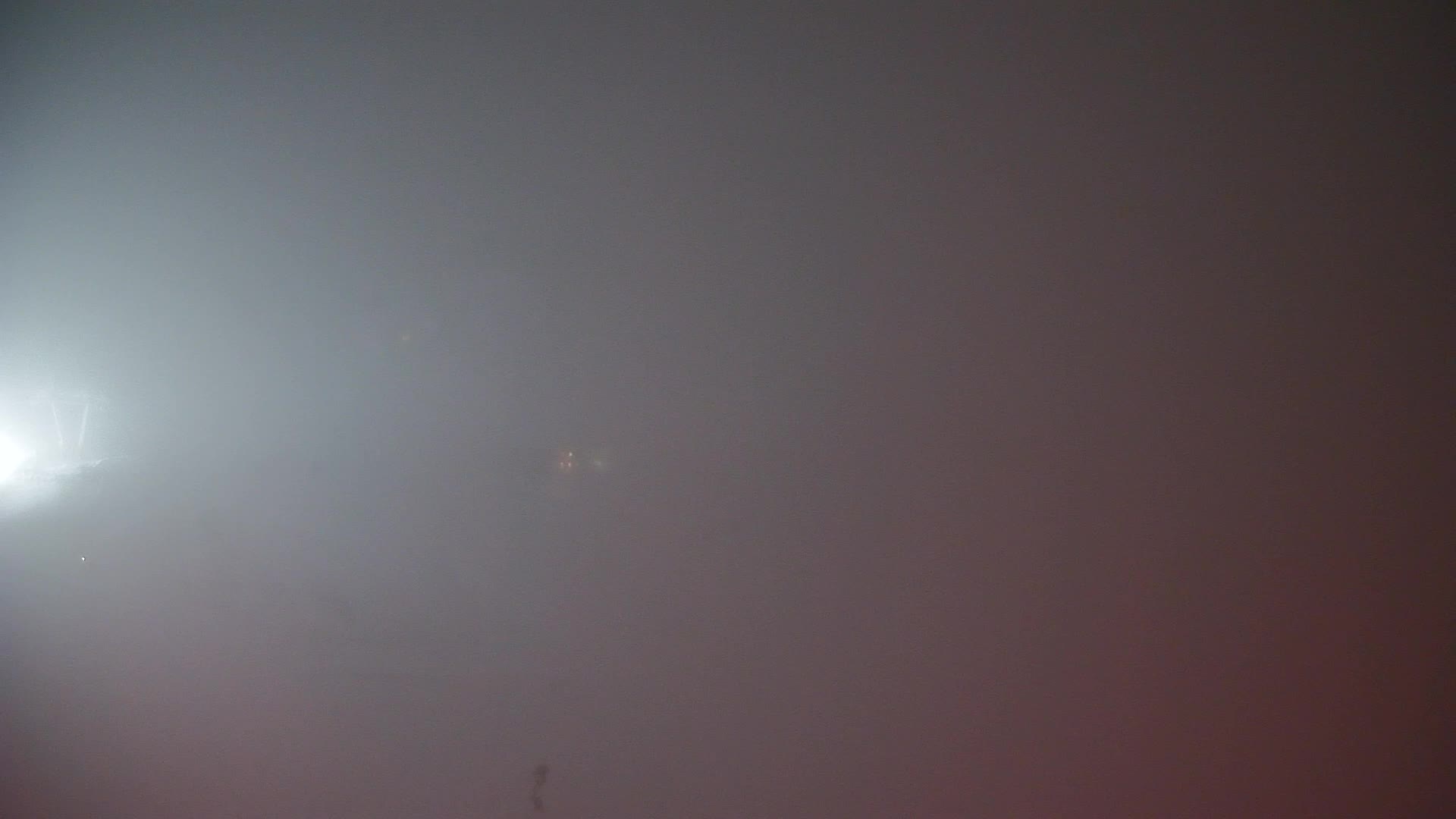 Cima estación de esquí Kronplatz | vista hacia Brunico