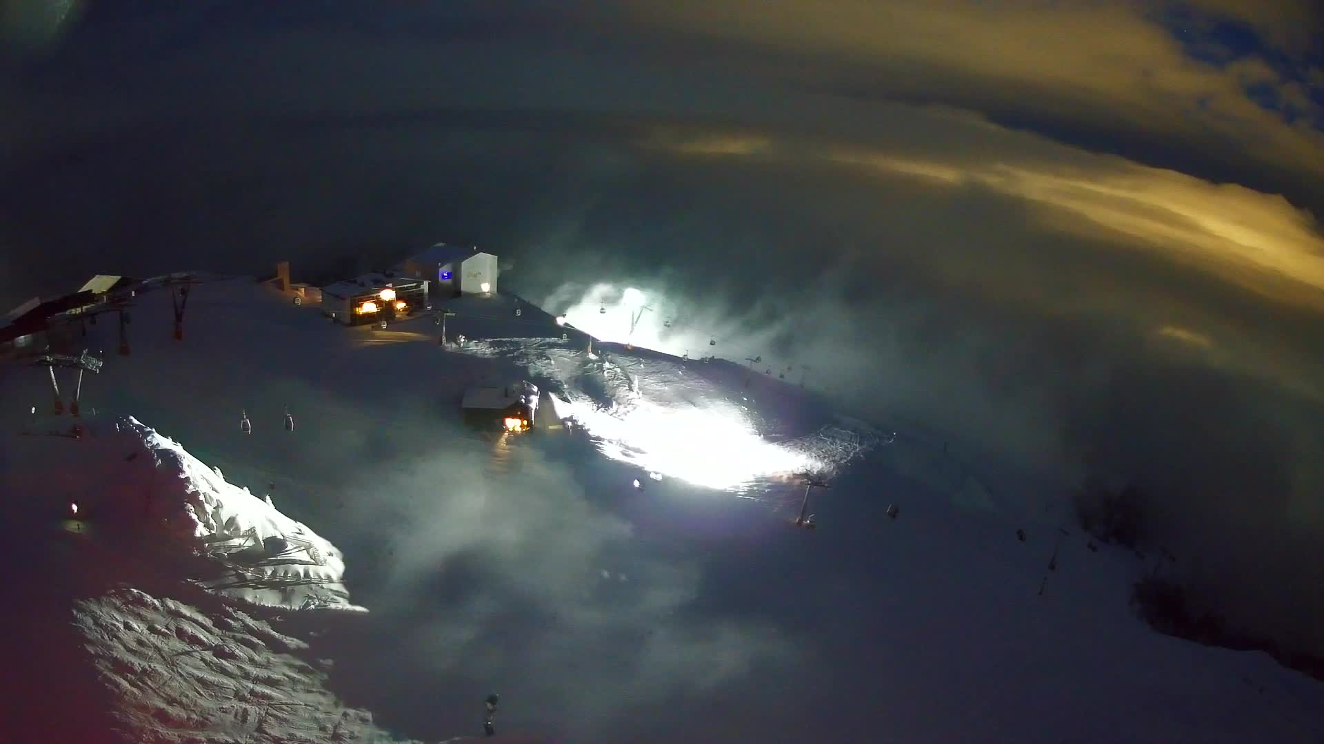 Kronplatz peak Ski resort | view to Bruneck
