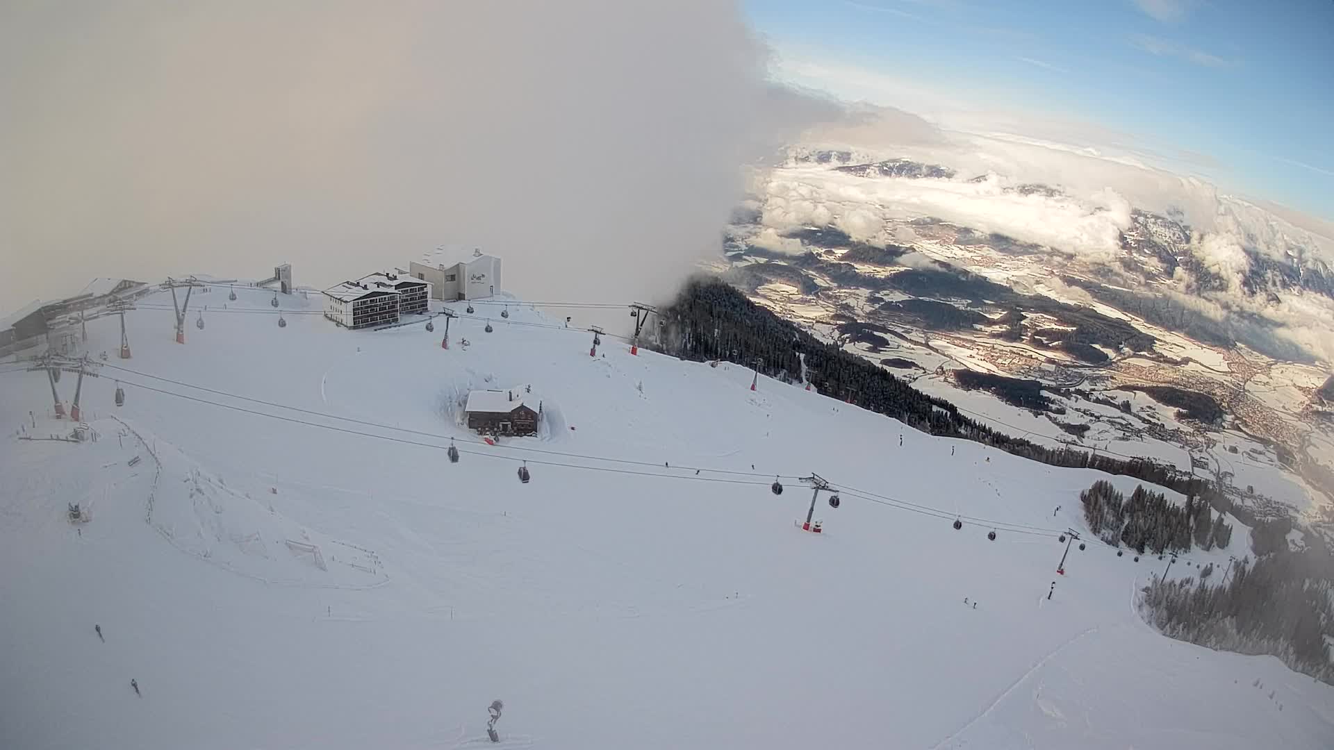 Skigebiet Kronplatz Gipfel | Blick auf Bruneck