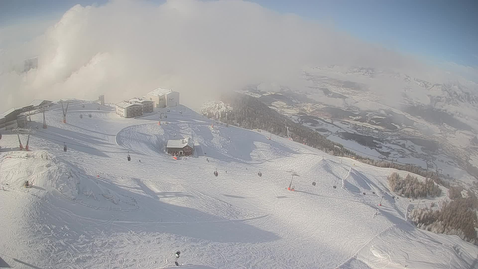 Station de ski Kronplatz sommet | vue sur Brunico