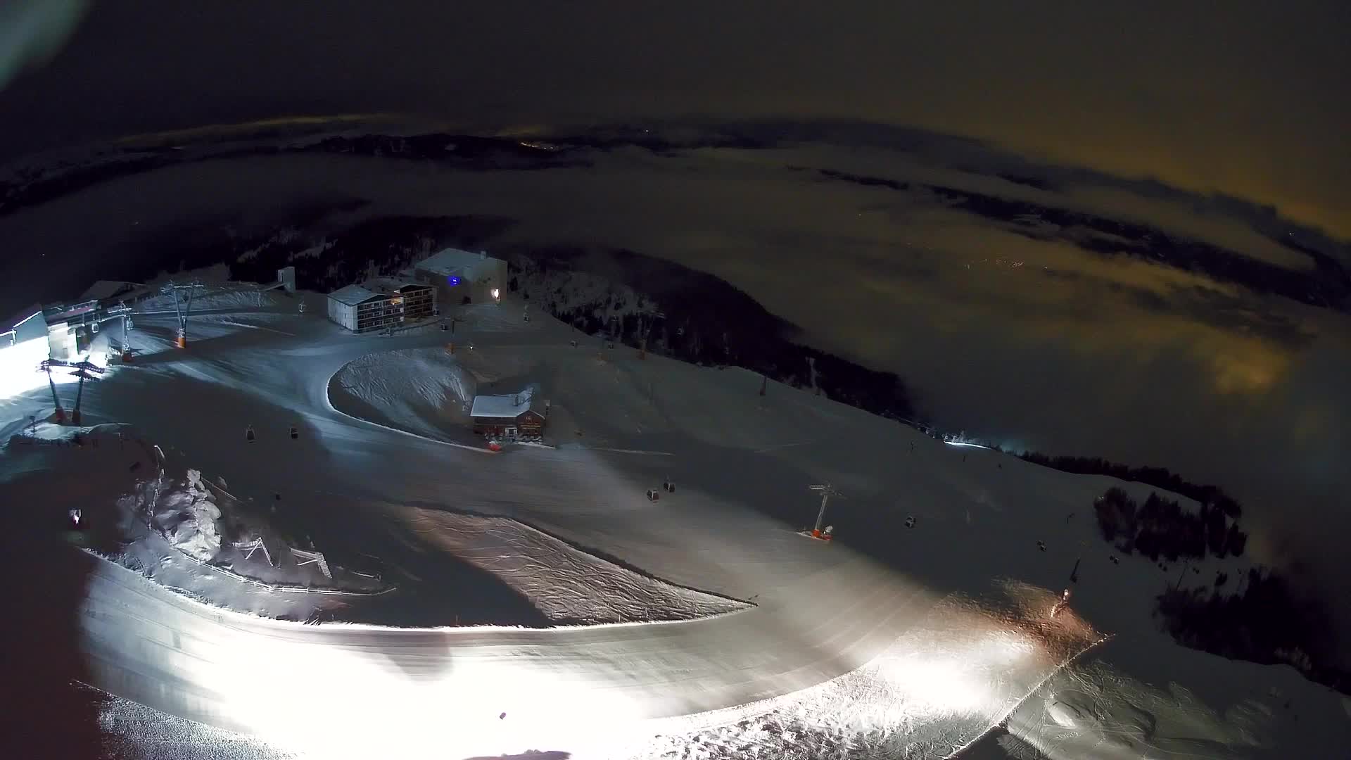 Kronplatz peak Ski resort | view to Bruneck