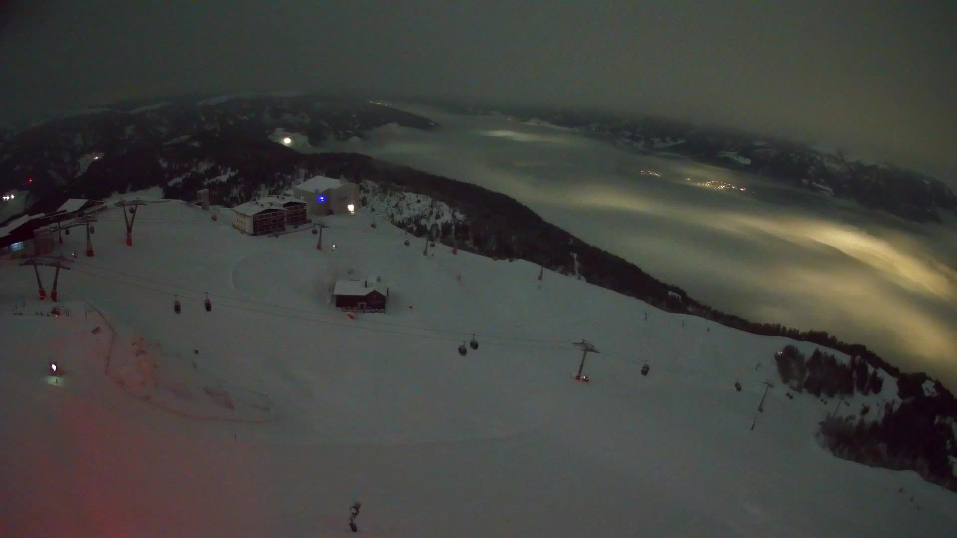 Stazione sciistica di Plan de Corones | vista su Brunico