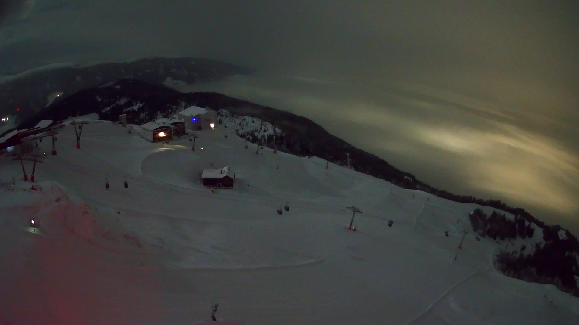 Station de ski Kronplatz sommet | vue sur Brunico