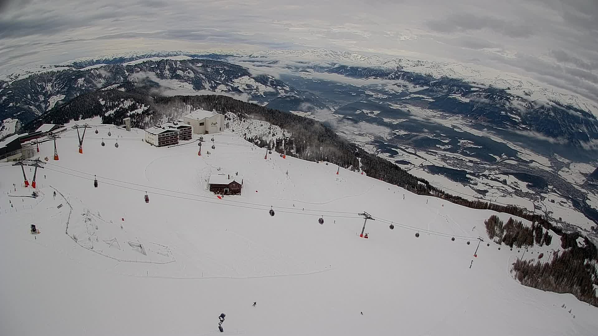 Smučišče Kronplatz – vrh | pogled na Bruneck