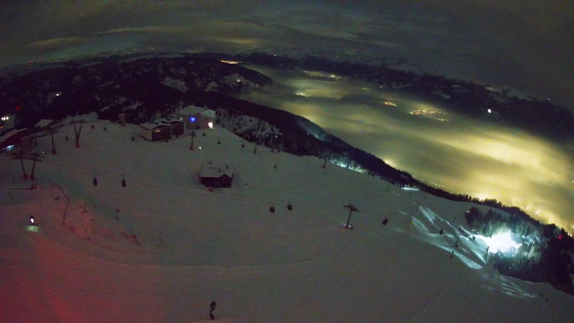 Kronplatz peak Ski resort | view to Bruneck