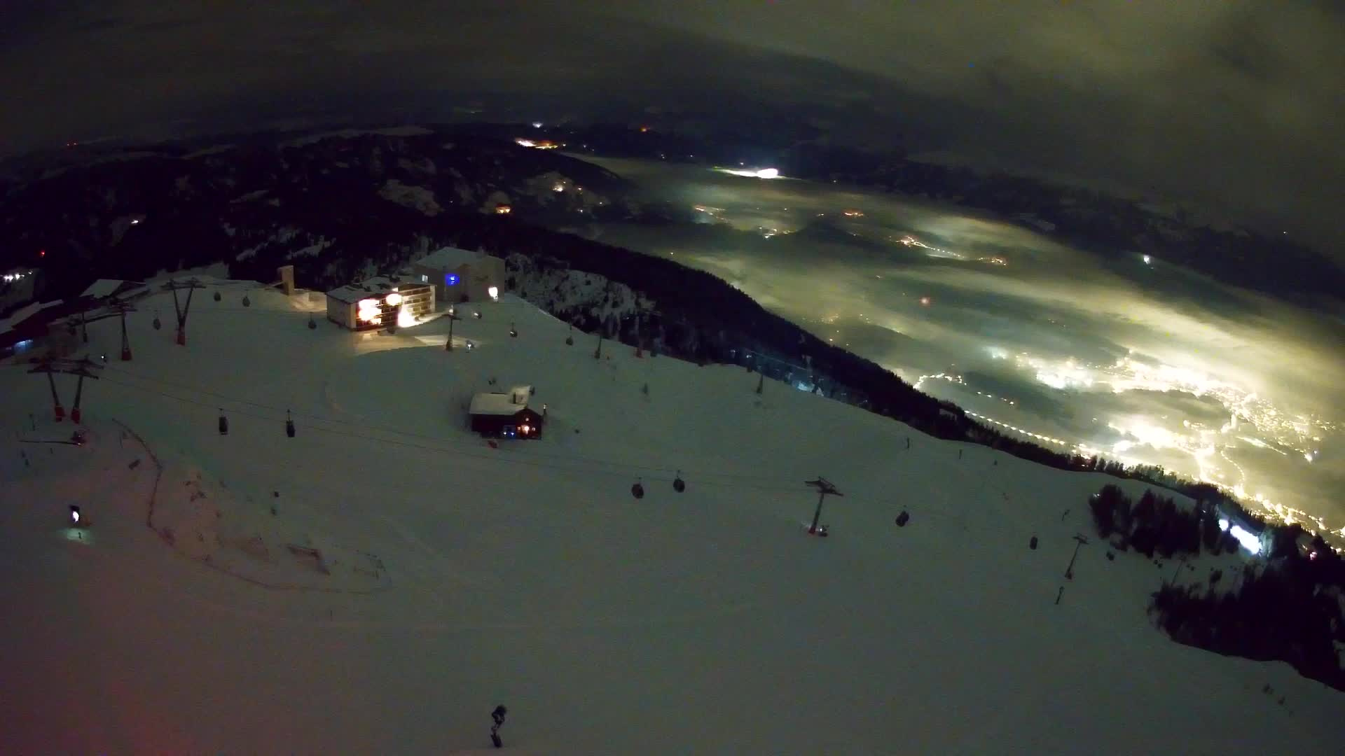 Skigebiet Kronplatz Gipfel | Blick auf Bruneck