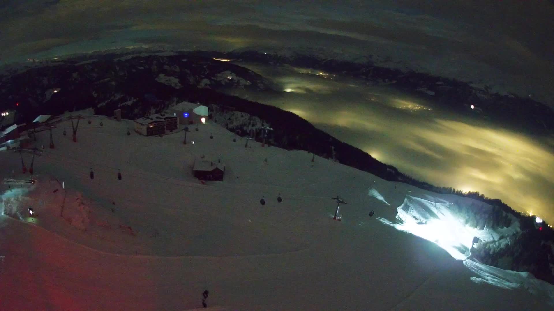 Kronplatz peak Ski resort | view to Bruneck