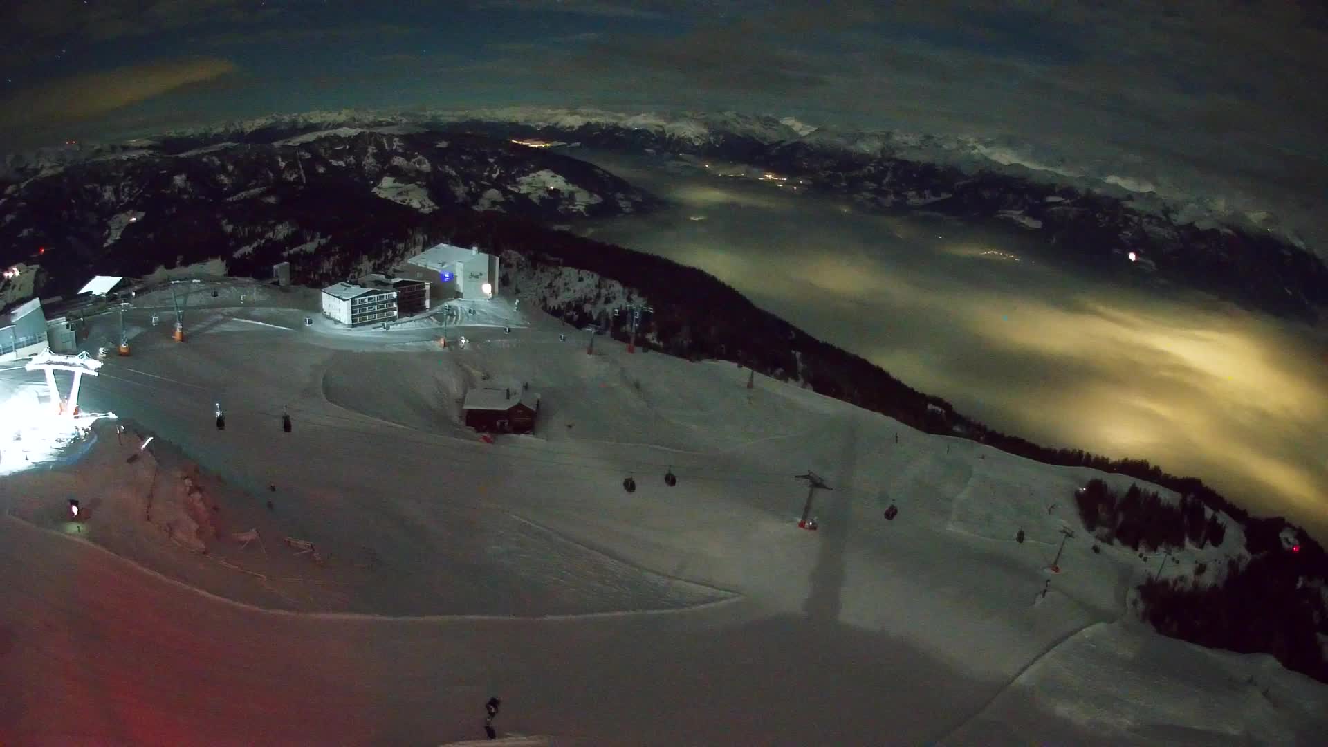 Skigebiet Kronplatz Gipfel | Blick auf Bruneck