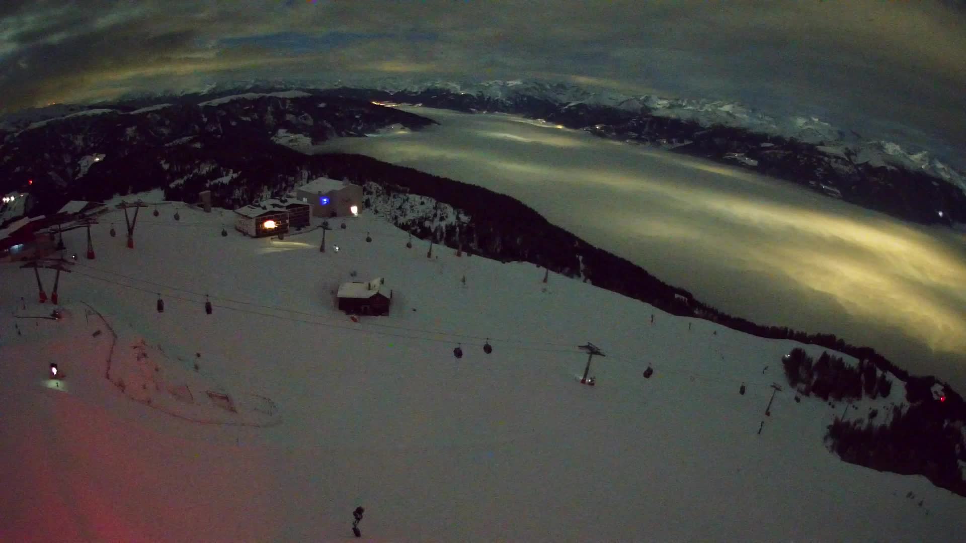 Station de ski Kronplatz sommet | vue sur Brunico