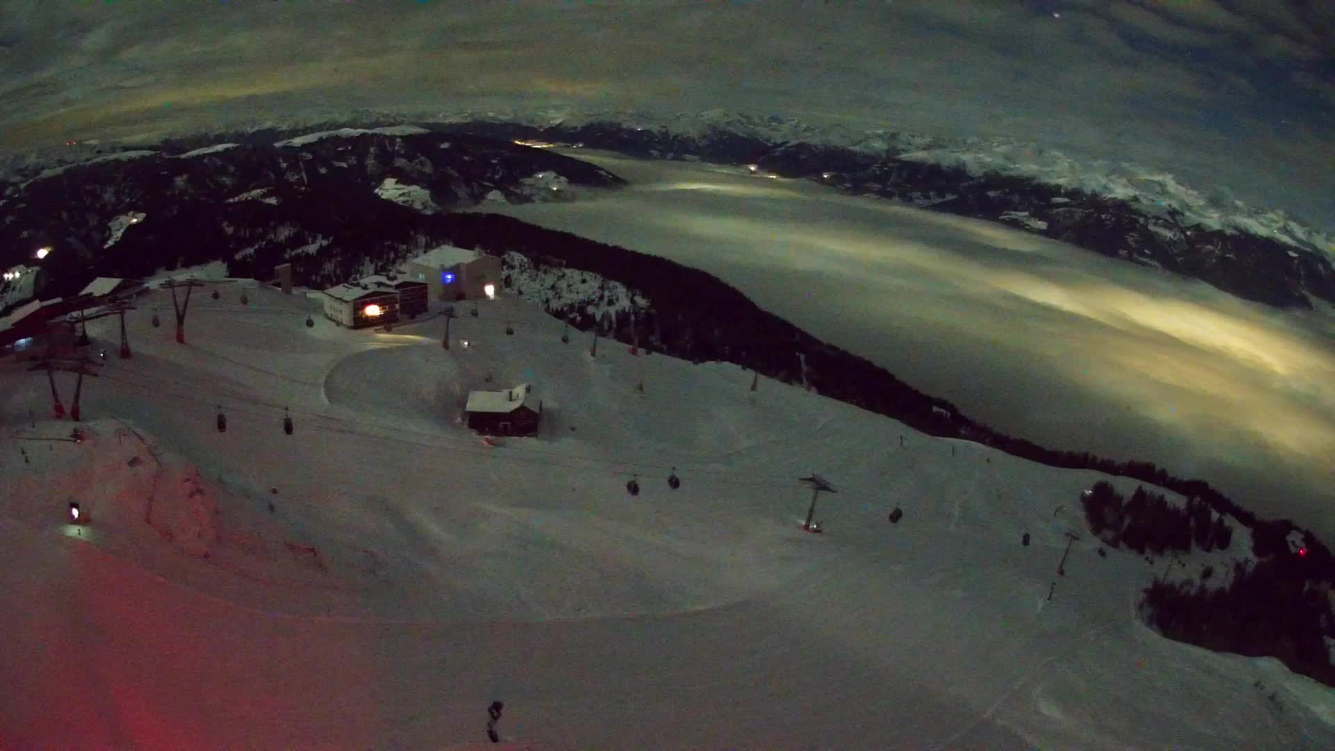 Kronplatz peak Ski resort | view to Bruneck