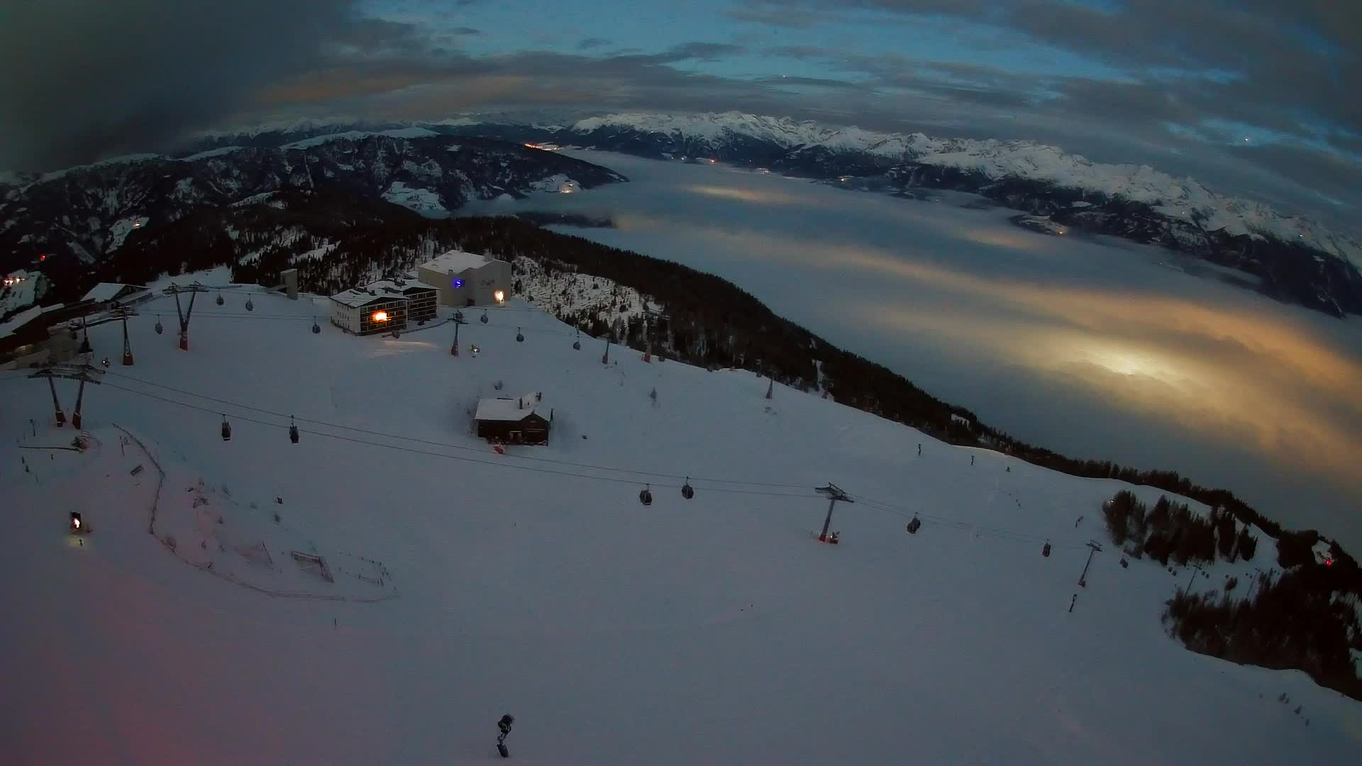 Smučišče Kronplatz – vrh | pogled na Bruneck