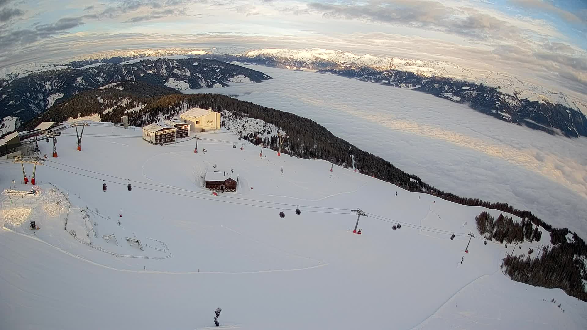 Smučišče Kronplatz – vrh | pogled na Bruneck