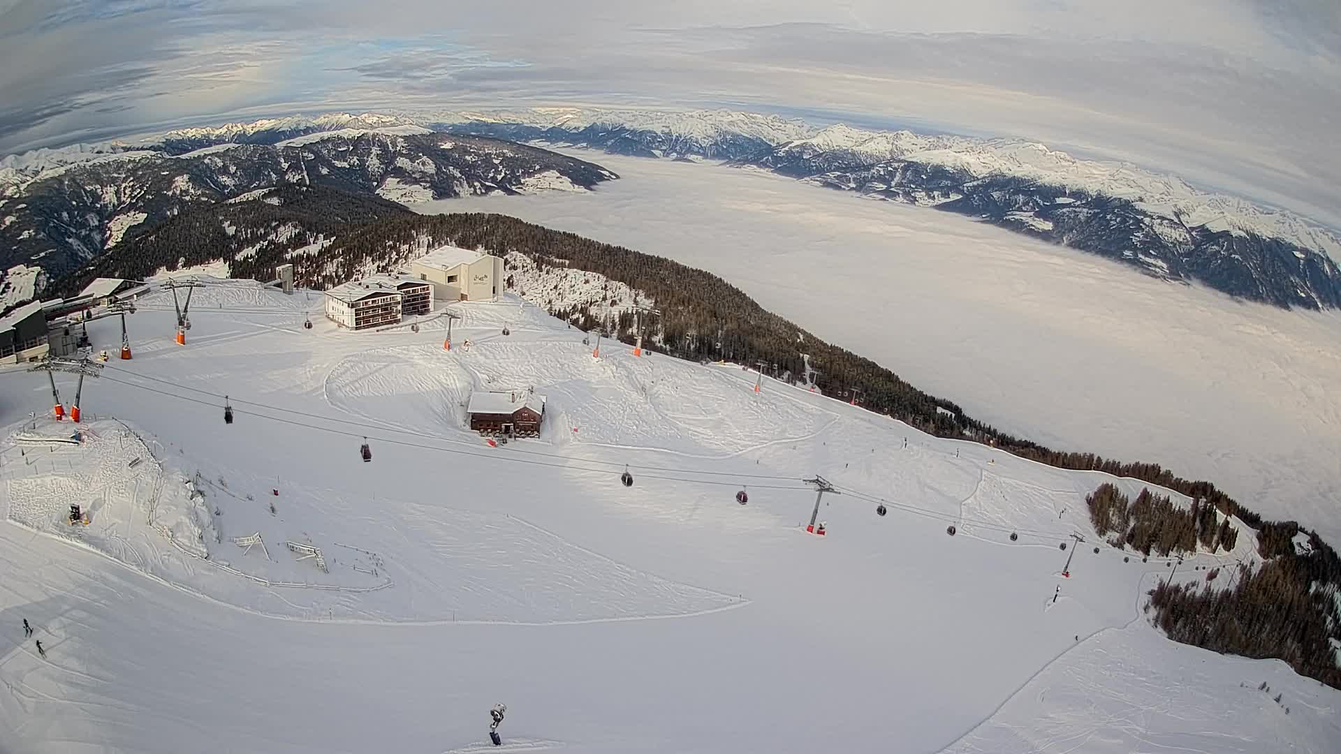 Station de ski Kronplatz sommet | vue sur Brunico