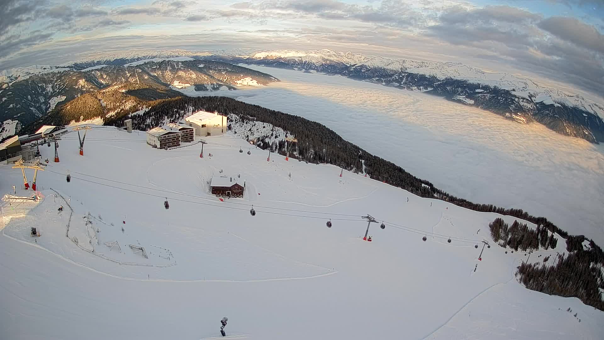 Smučišče Kronplatz – vrh | pogled na Bruneck