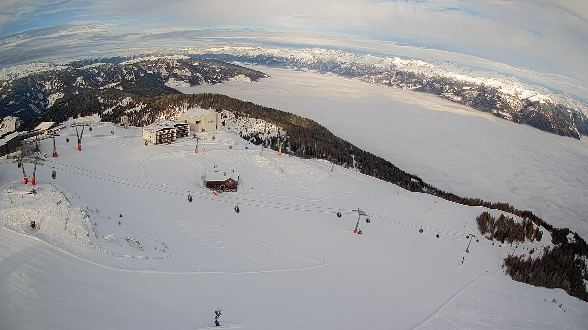 Skigebiet Kronplatz Gipfel | Blick auf Bruneck