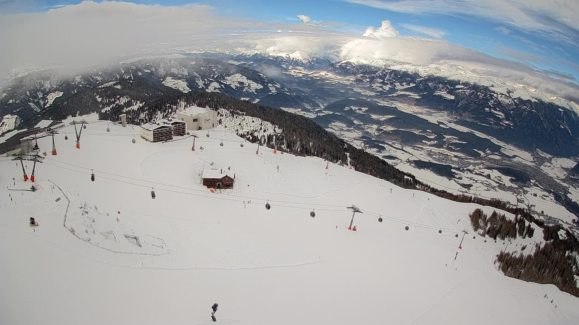 Station de ski Kronplatz sommet | vue sur Brunico