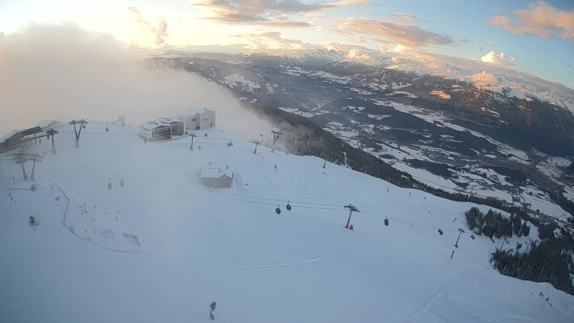 Station de ski Kronplatz sommet | vue sur Brunico
