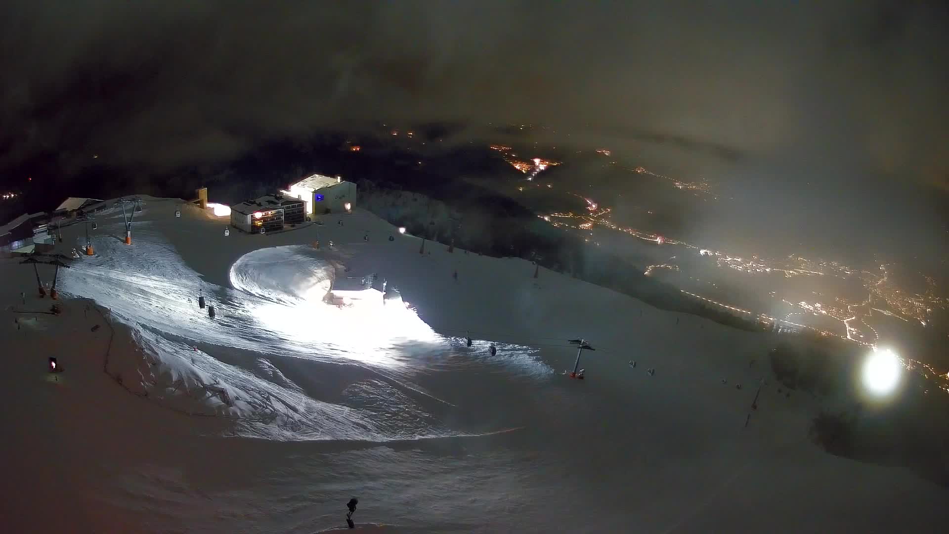 Kronplatz peak Ski resort | view to Bruneck