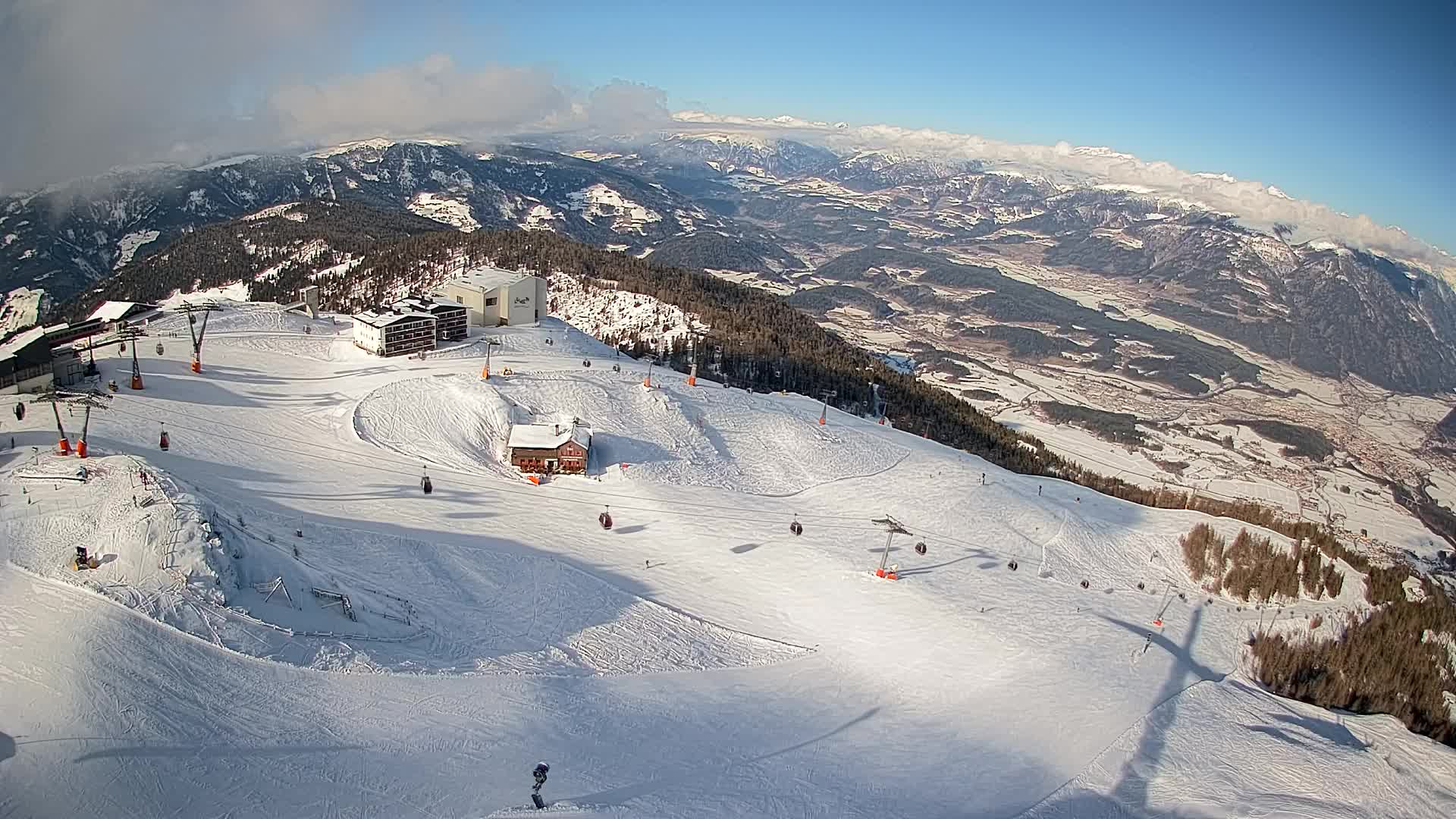 Skigebiet Kronplatz Gipfel | Blick auf Bruneck