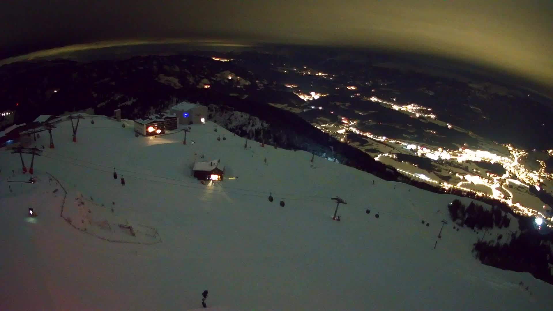 Kronplatz peak Ski resort | view to Bruneck