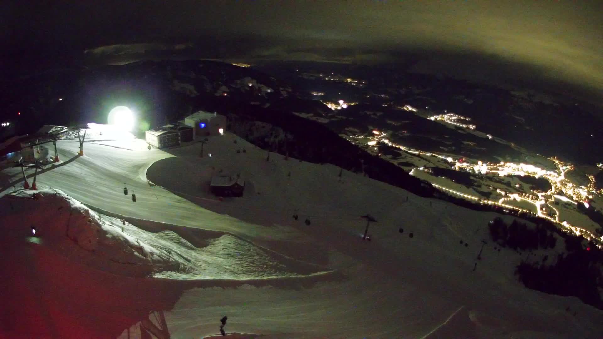 Stazione sciistica di Plan de Corones | vista su Brunico