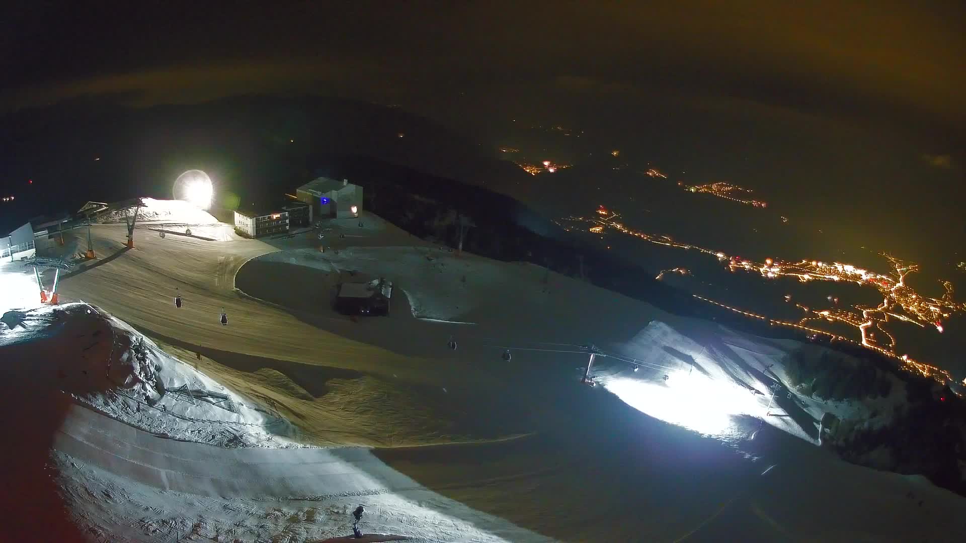 Stazione sciistica di Plan de Corones | vista su Brunico