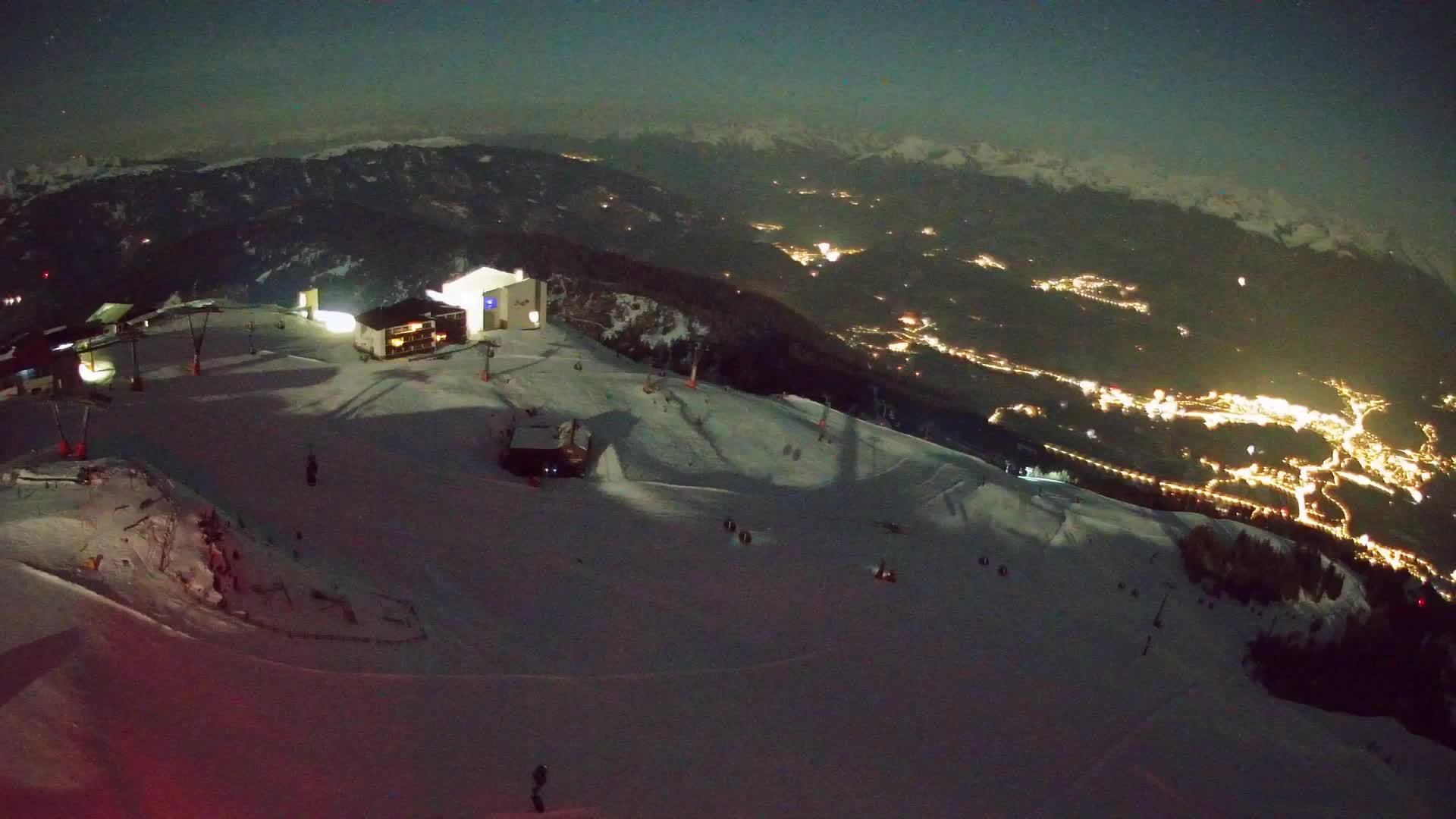 Stazione sciistica di Plan de Corones | vista su Brunico
