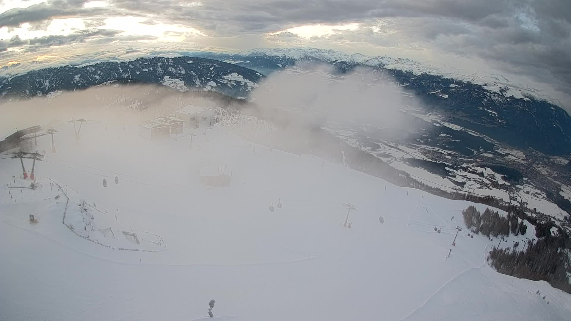 Smučišče Kronplatz – vrh | pogled na Bruneck