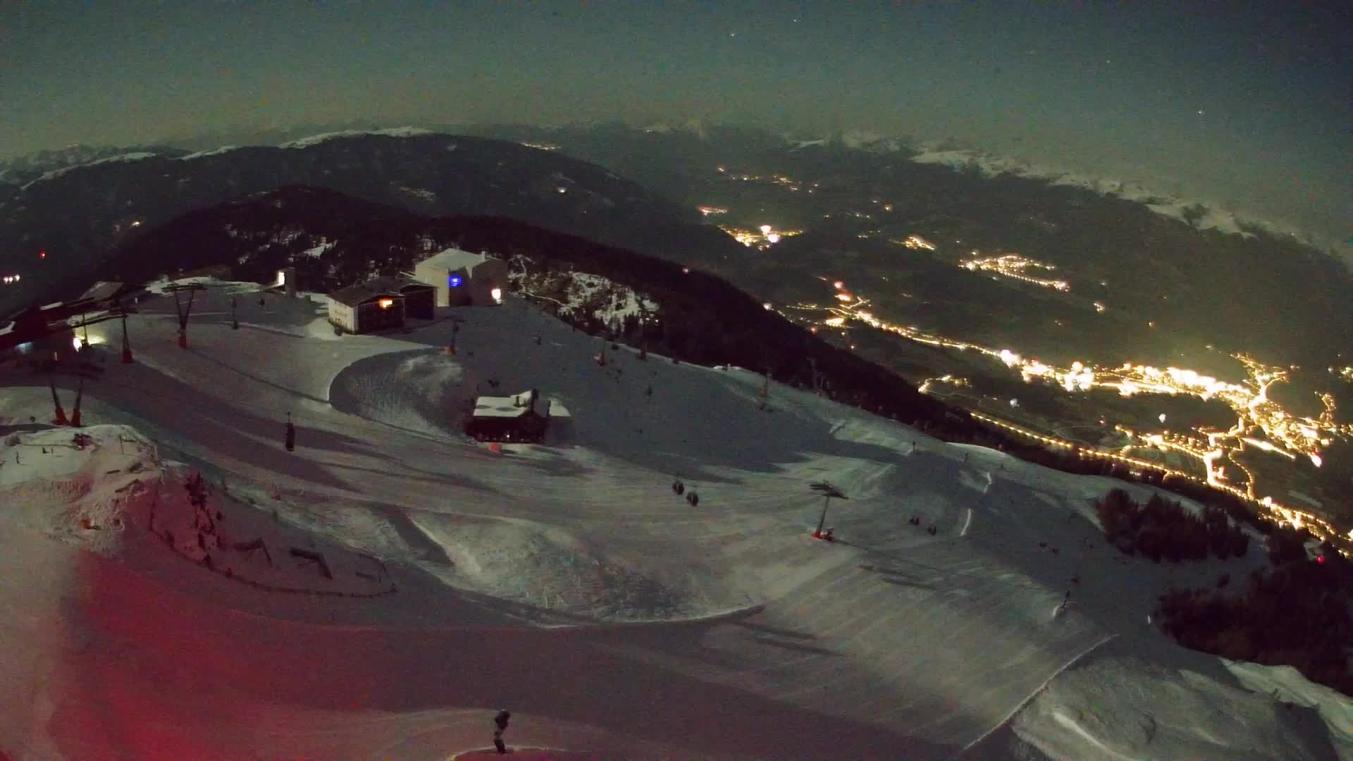 Skigebiet Kronplatz Gipfel | Blick auf Bruneck