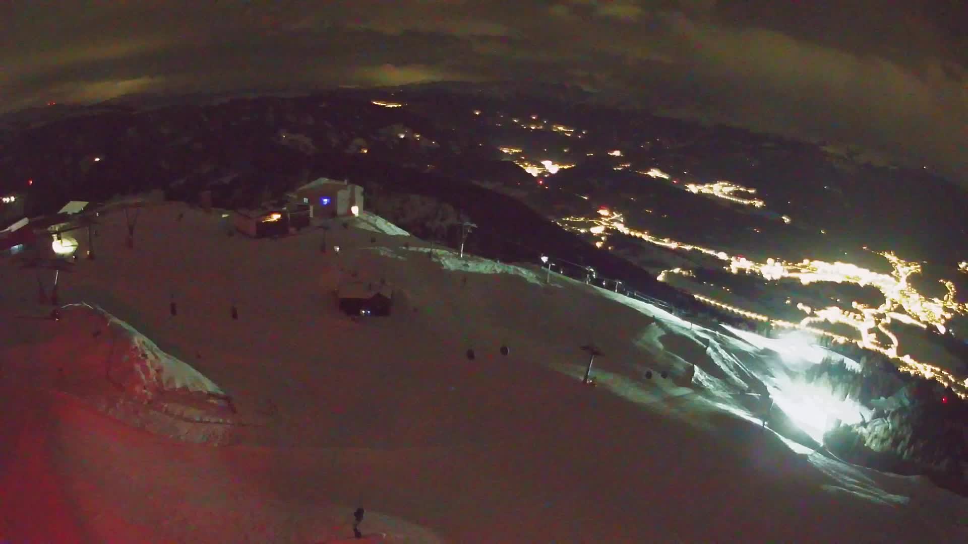 Kronplatz peak Ski resort | view to Bruneck