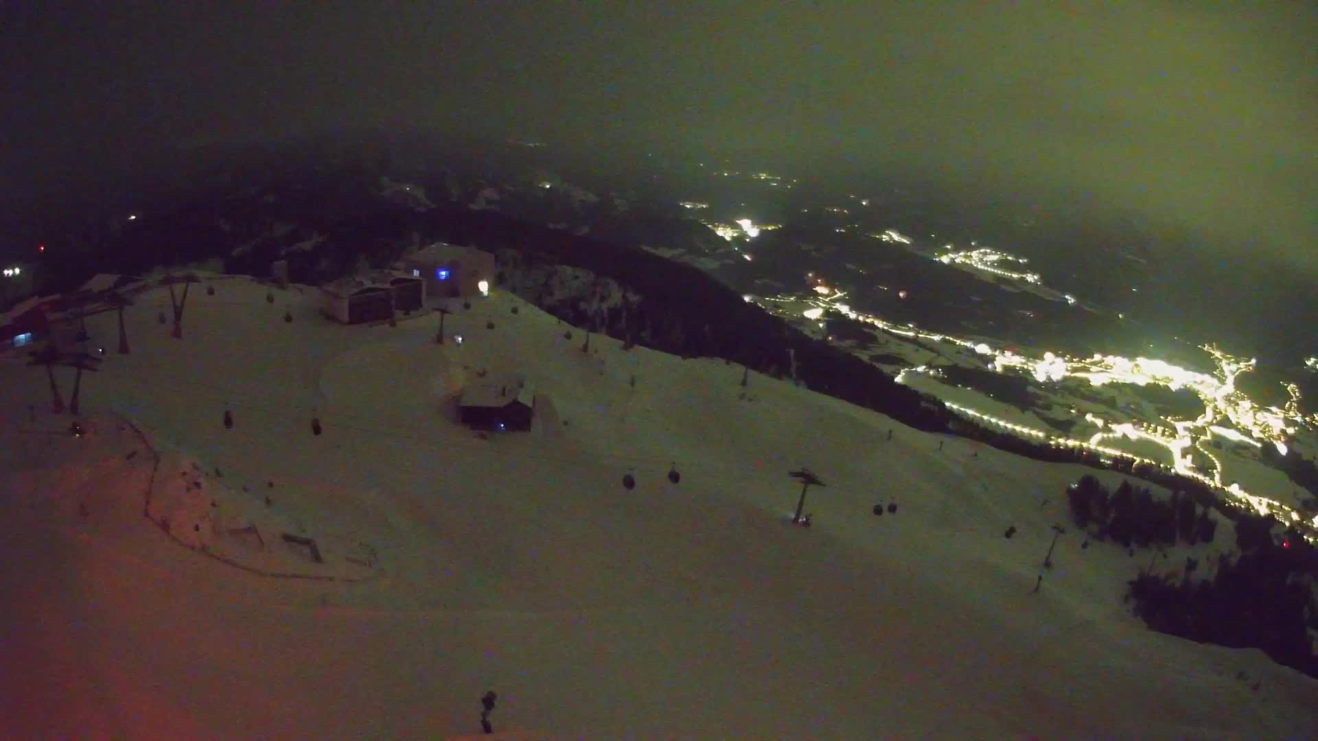 Station de ski Kronplatz sommet | vue sur Brunico