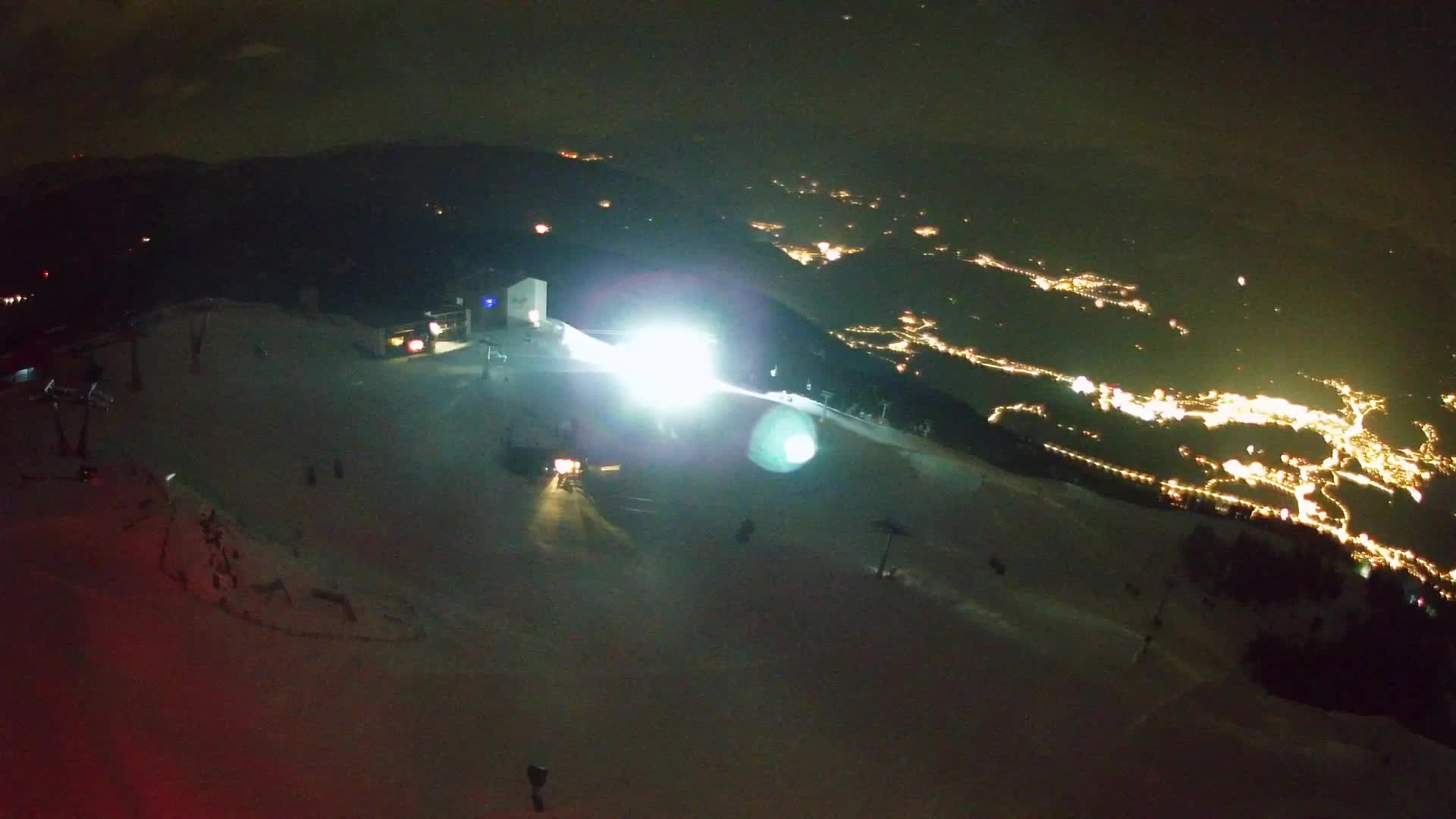 Cima estación de esquí Kronplatz | vista hacia Brunico