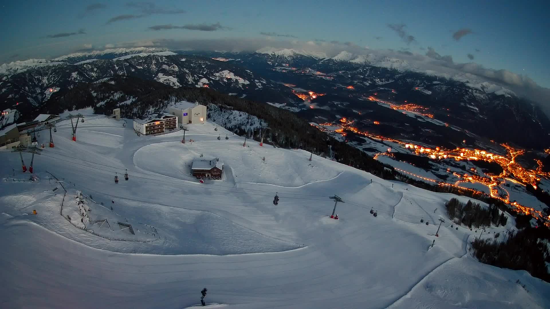 Smučišče Kronplatz – vrh | pogled na Bruneck