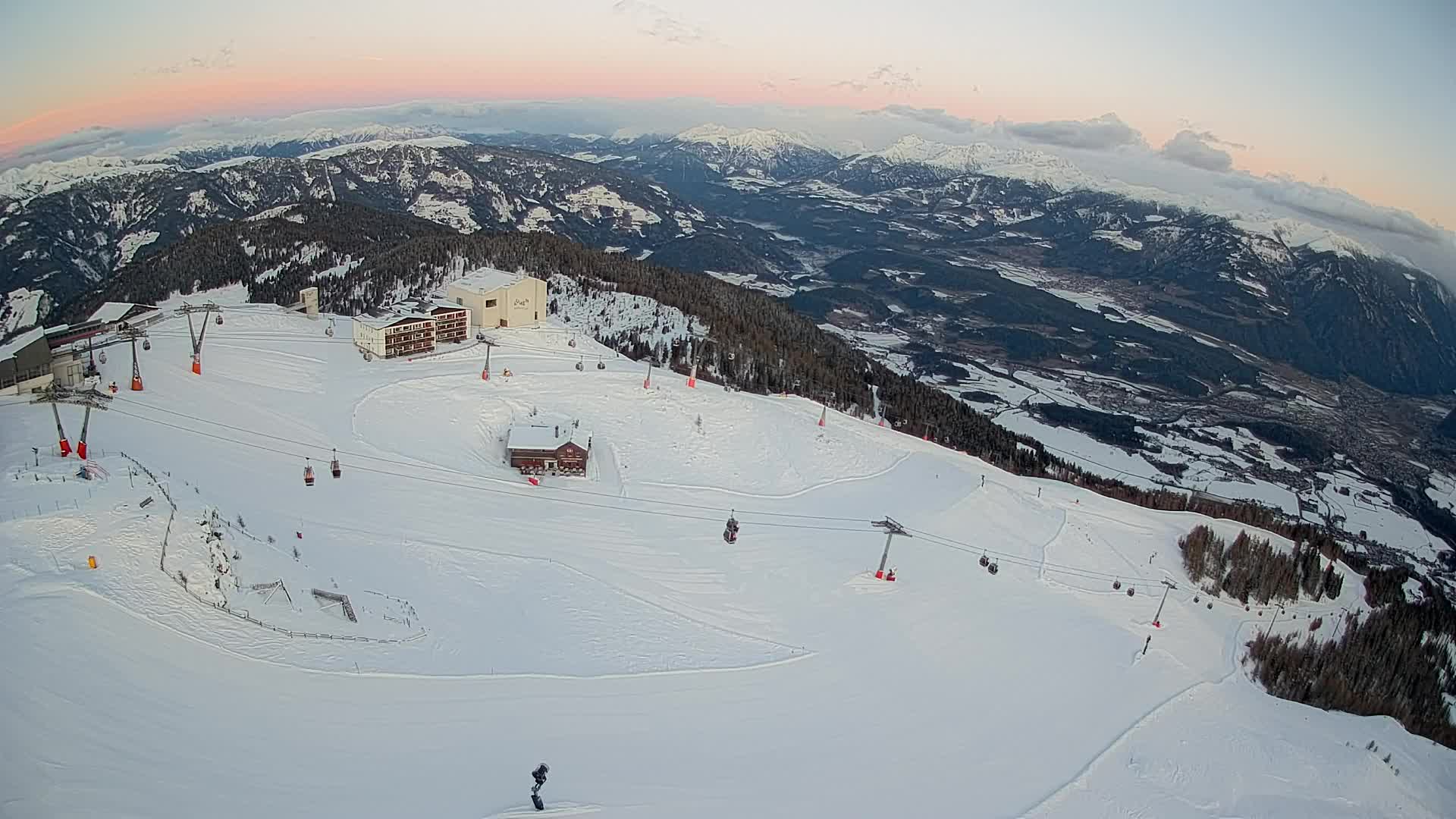 Smučišče Kronplatz – vrh | pogled na Bruneck