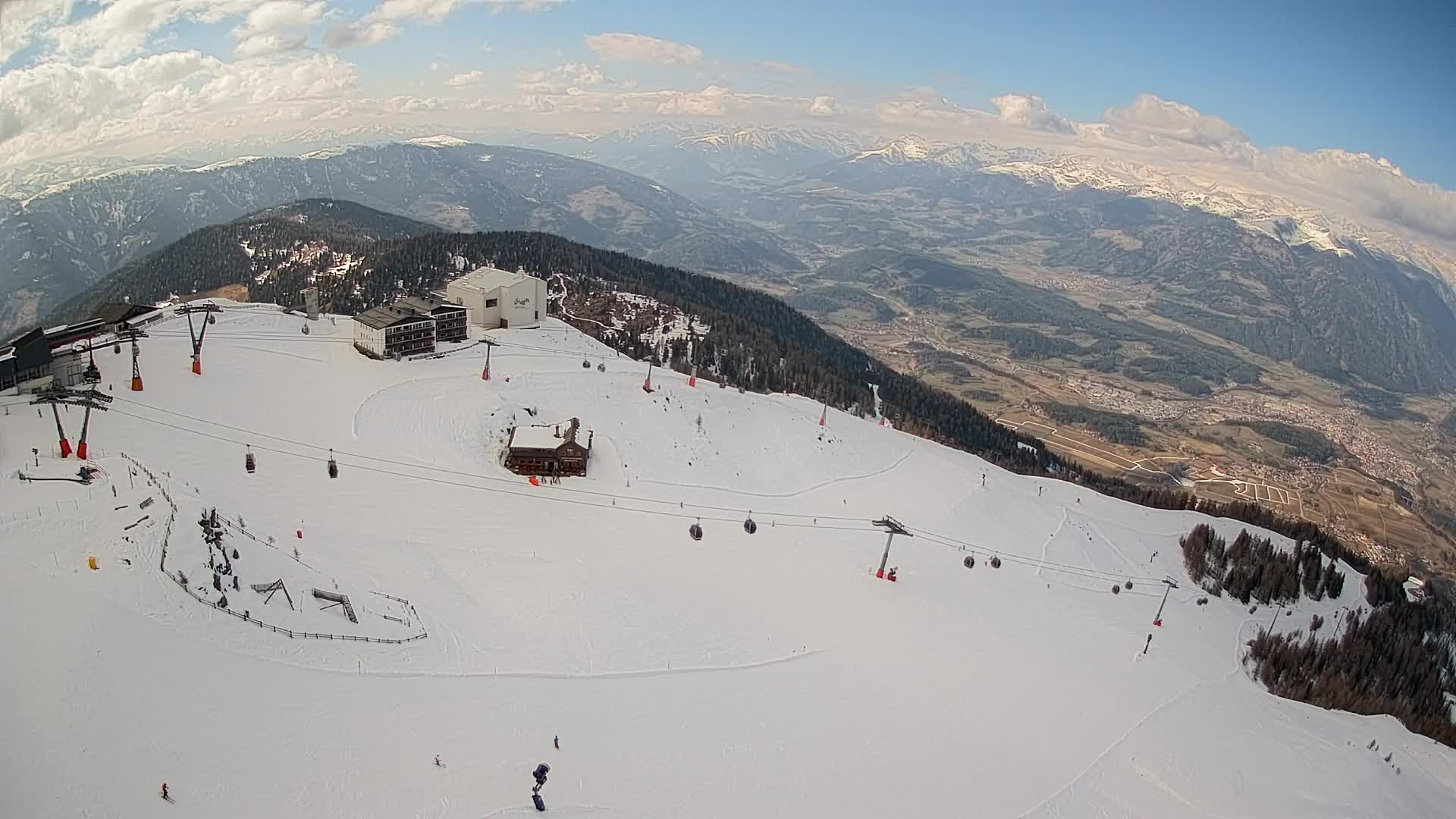 Smučišče Kronplatz – vrh | pogled na Bruneck