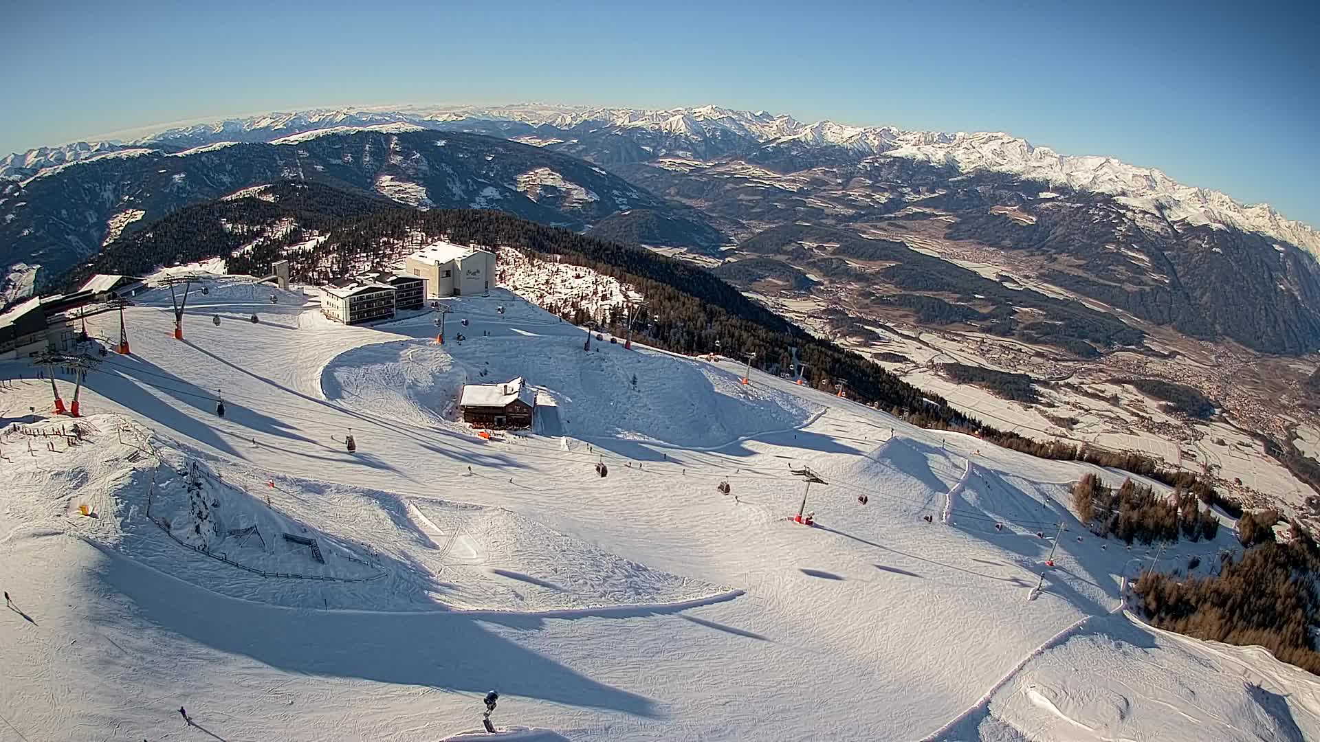 Smučišče Kronplatz – vrh | pogled na Bruneck